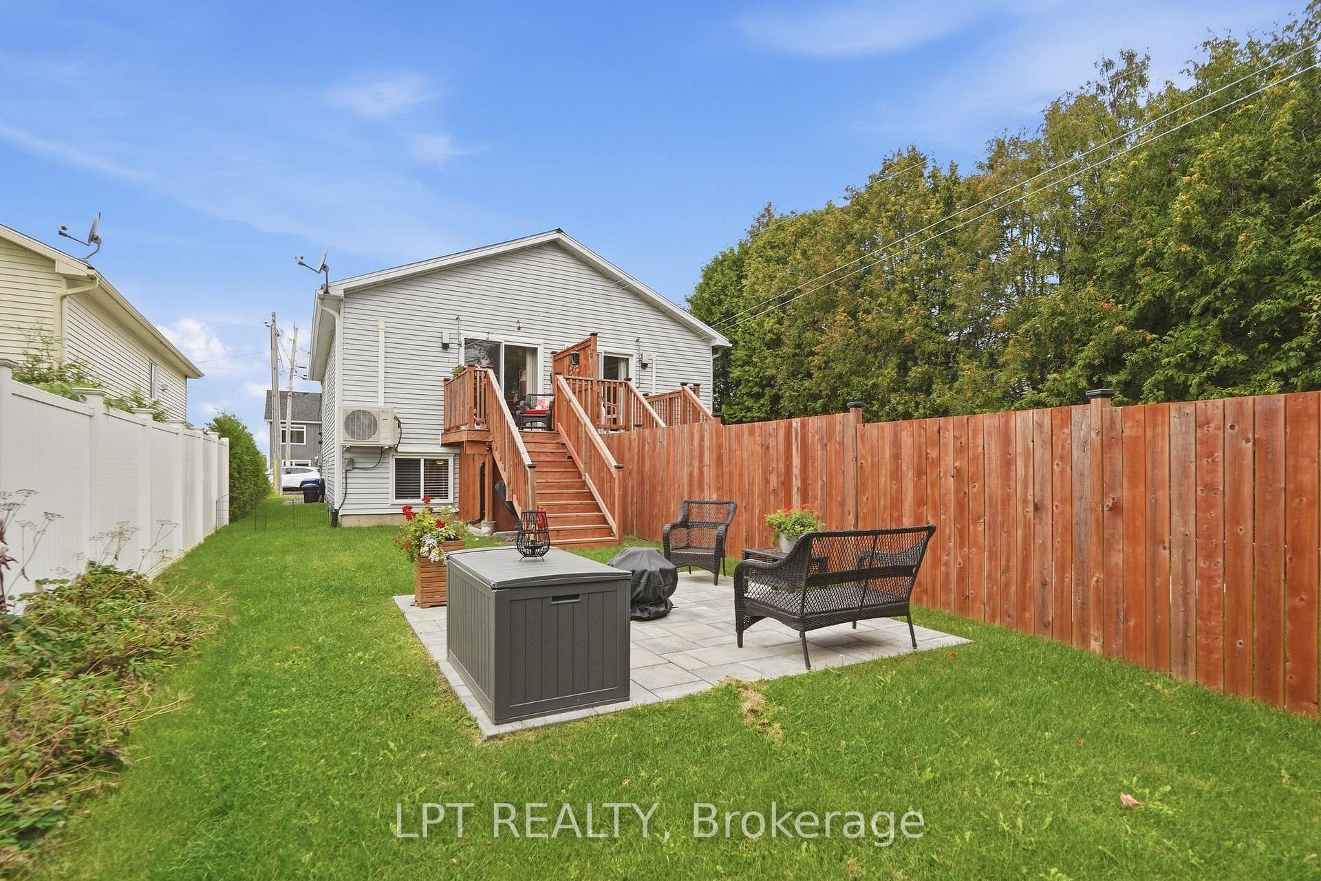 Photo 31 of 119 Pendleton Street, Champlain, Vankleek Hill — HOMEH