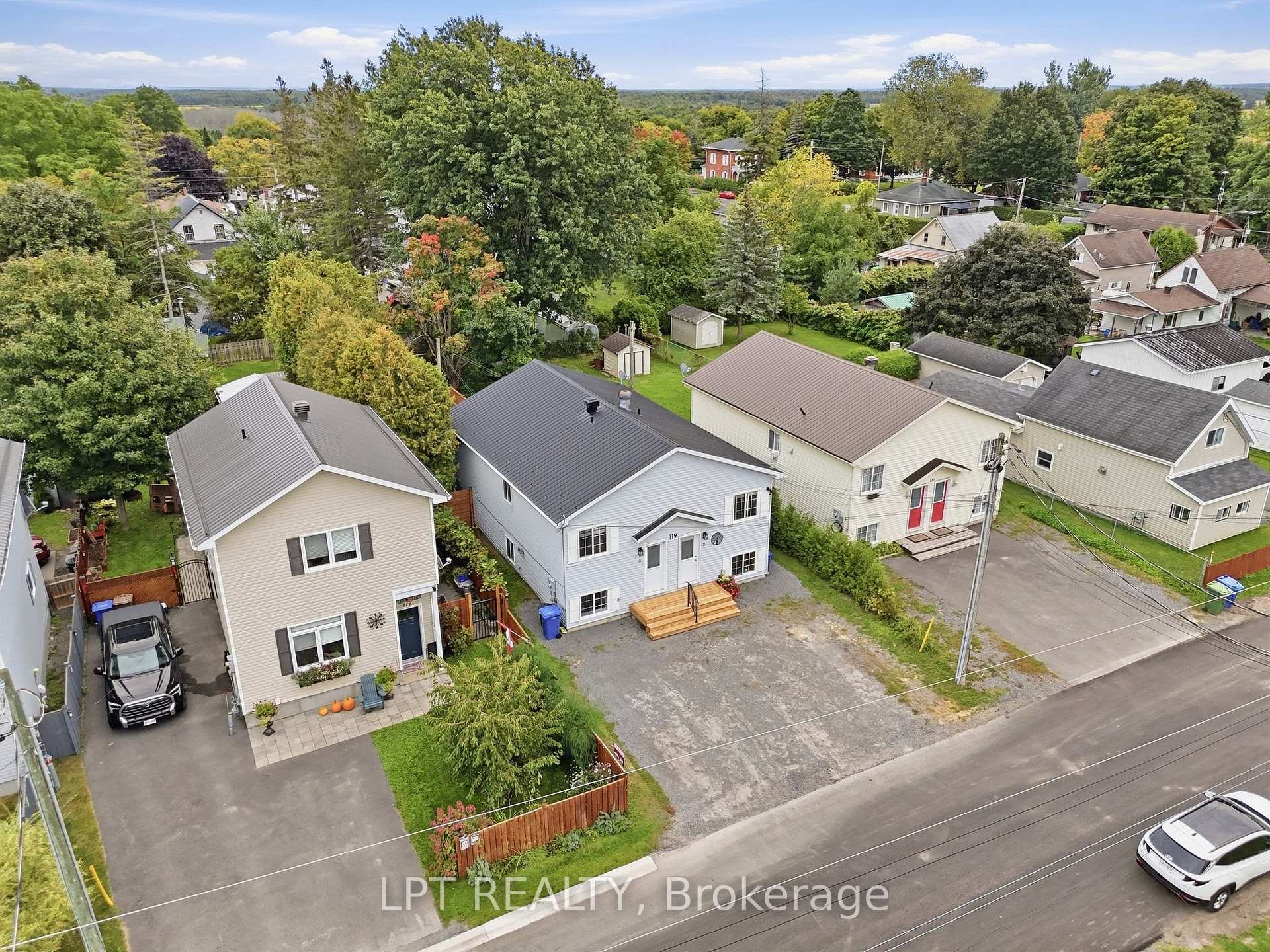 Photo 33 of 119 Pendleton Street, Champlain, Vankleek Hill — HOMEH