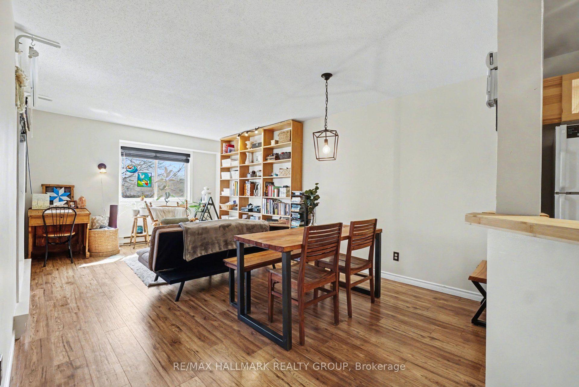 Photo 12 of Unit 203, 266 Lorry Greenberg Drive, Ottawa, Hunt Club Park/Greenboro — HOMEH
