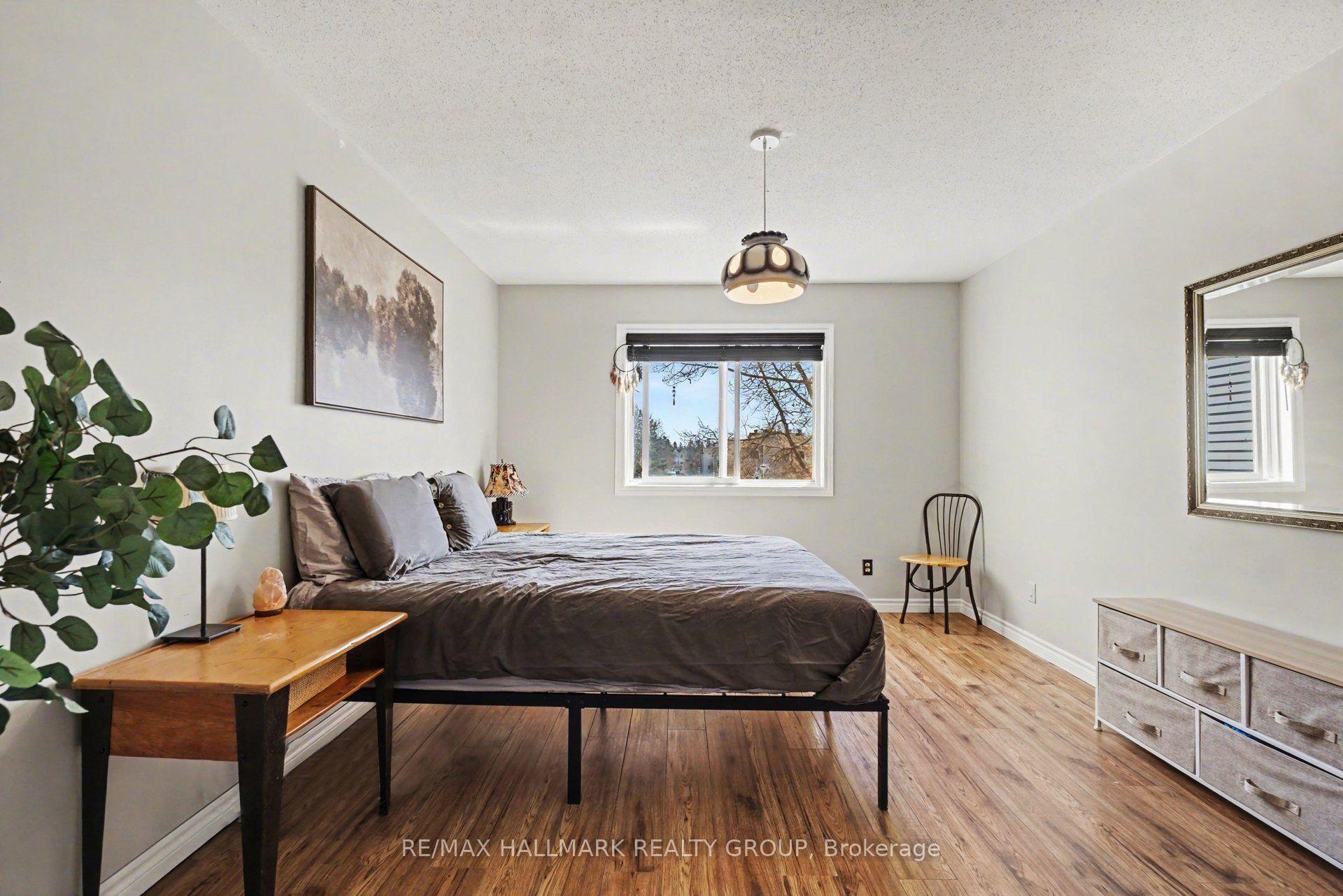 Photo 17 of Unit 203, 266 Lorry Greenberg Drive, Ottawa, Hunt Club Park/Greenboro — HOMEH