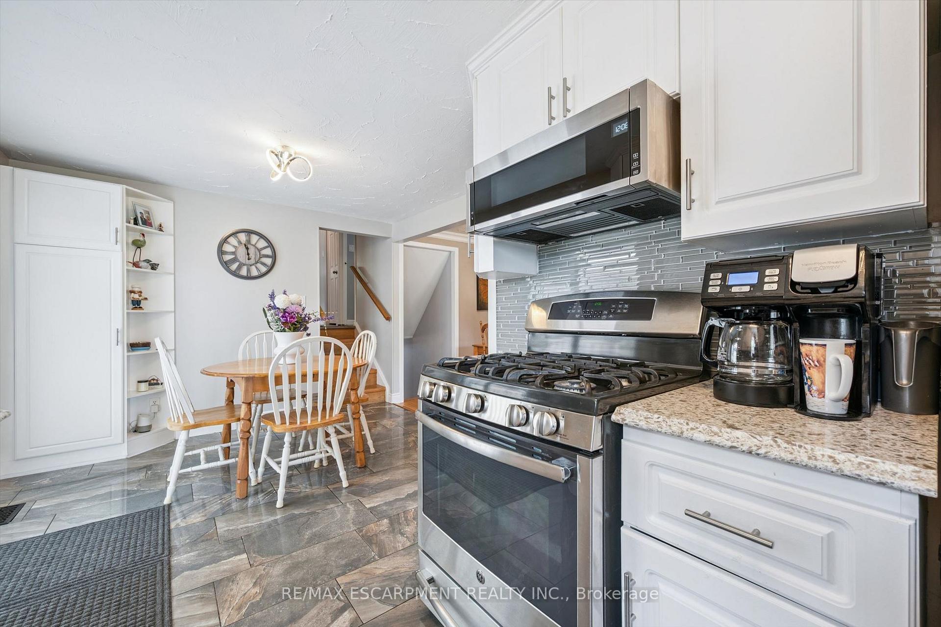 Photo 6 of 847 Doon Village Road, Kitchener, Pioneer Park — HOMEH