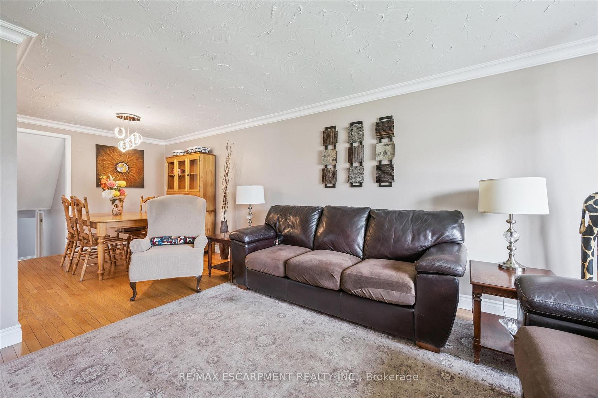 Photo 10 of 847 Doon Village Road, Kitchener, Pioneer Park — HOMEH