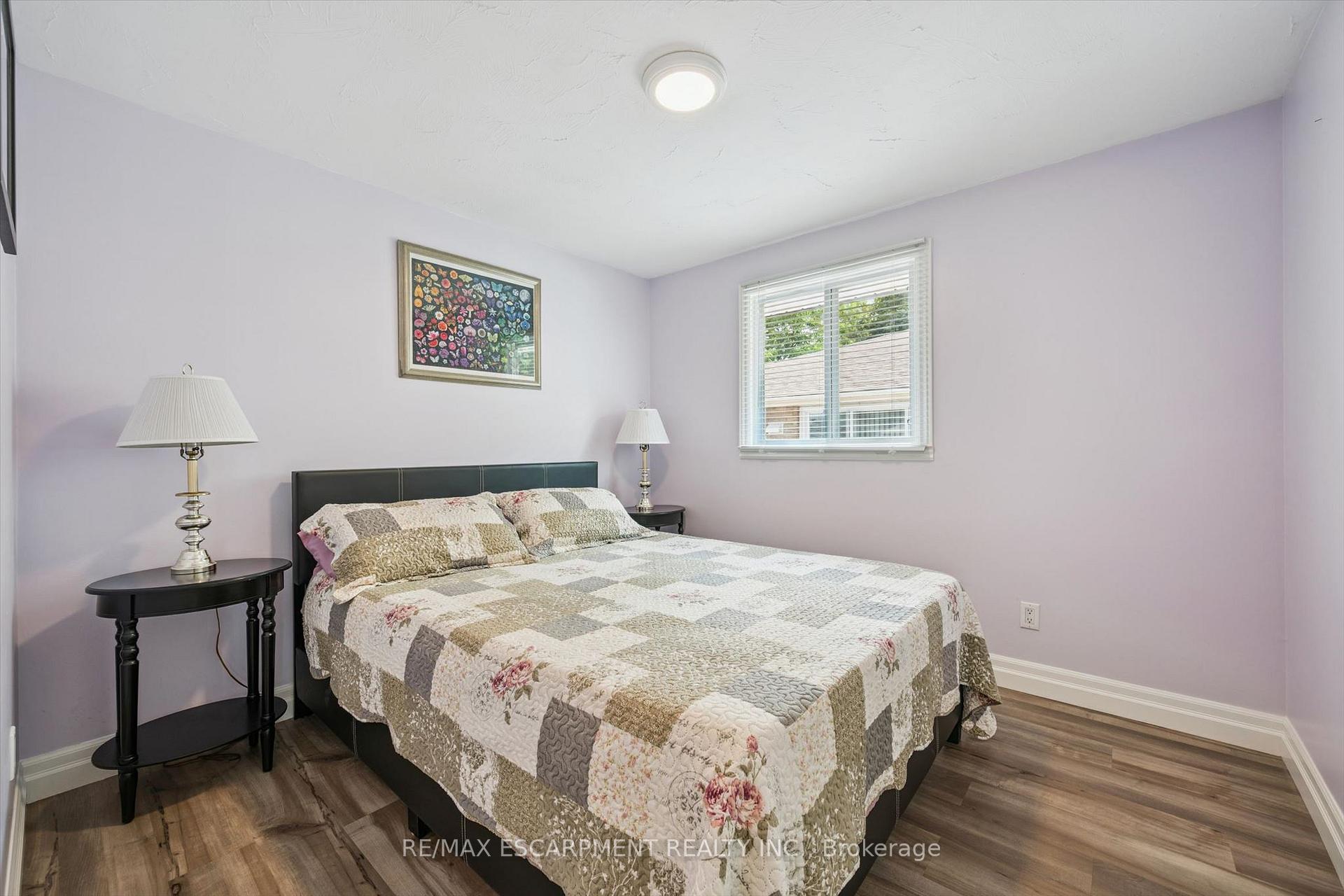 Photo 23 of 847 Doon Village Road, Kitchener, Pioneer Park — HOMEH