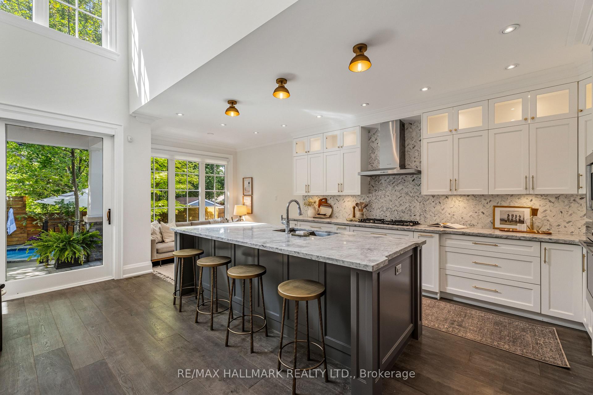 Photo 5 of 152 Wheeler Avenue, Toronto, The Beaches — HOMEH