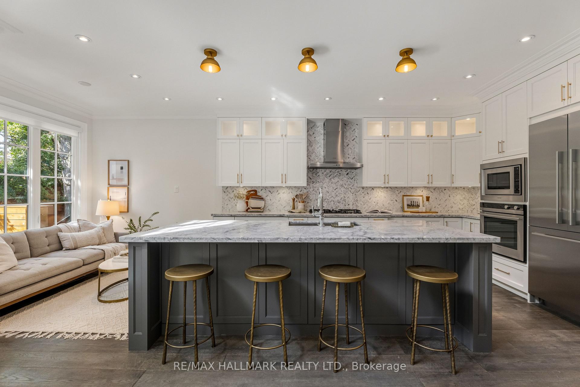 Photo 6 of 152 Wheeler Avenue, Toronto, The Beaches — HOMEH