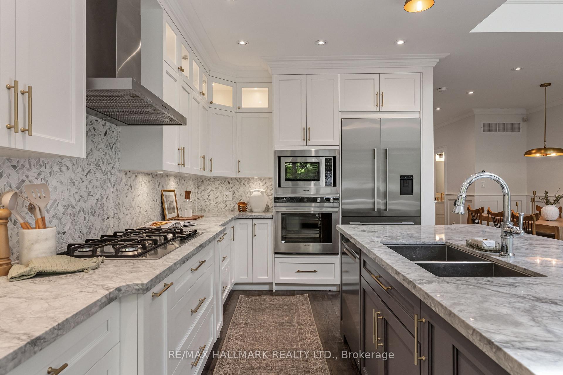 Photo 8 of 152 Wheeler Avenue, Toronto, The Beaches — HOMEH