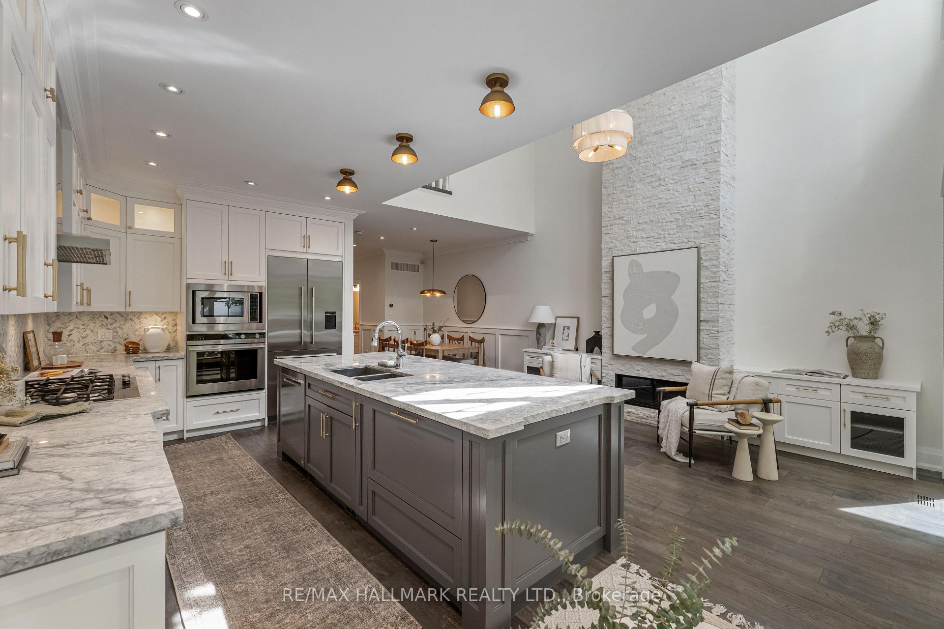 Photo 11 of 152 Wheeler Avenue, Toronto, The Beaches — HOMEH