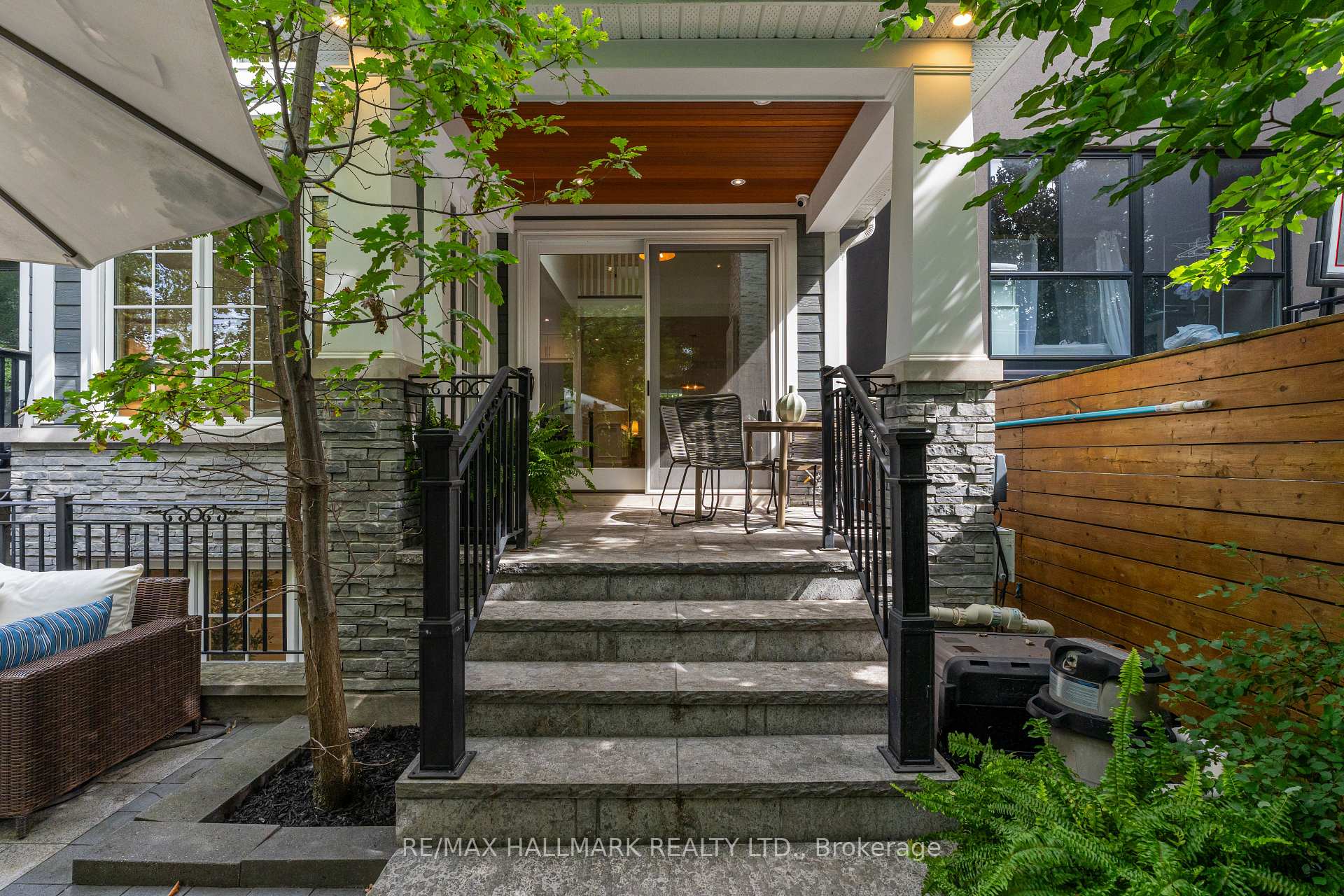 Photo 19 of 152 Wheeler Avenue, Toronto, The Beaches — HOMEH