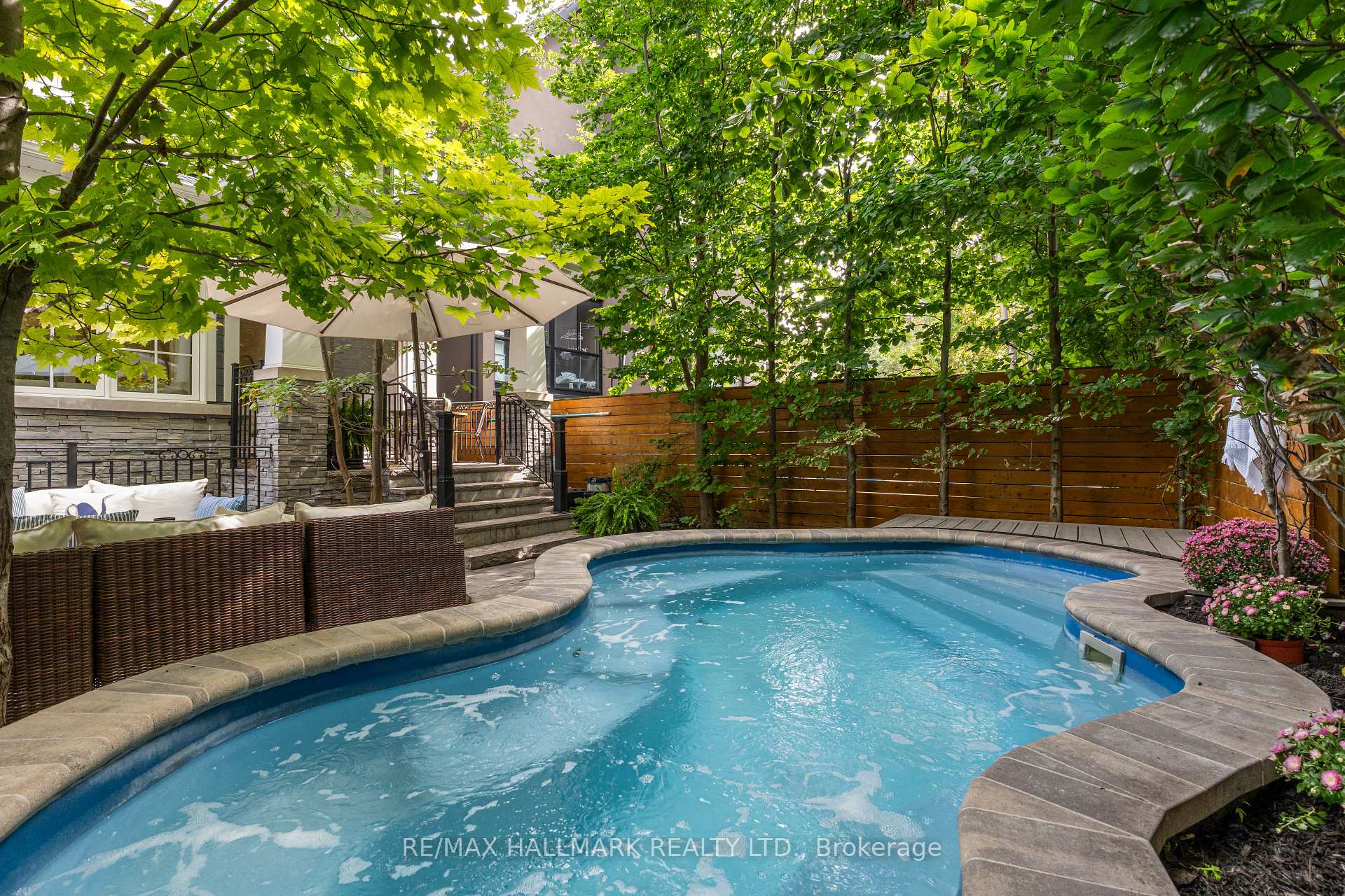 Photo 24 of 152 Wheeler Avenue, Toronto, The Beaches — HOMEH