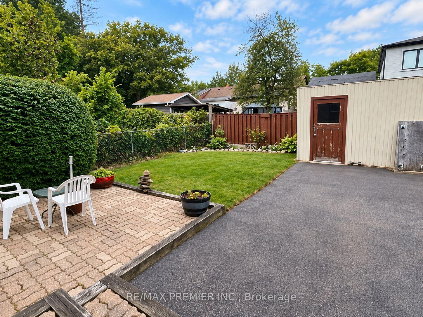 Photo 24 of 34 Rutherford Avenue, North York, Mount Dennis — HOMEH