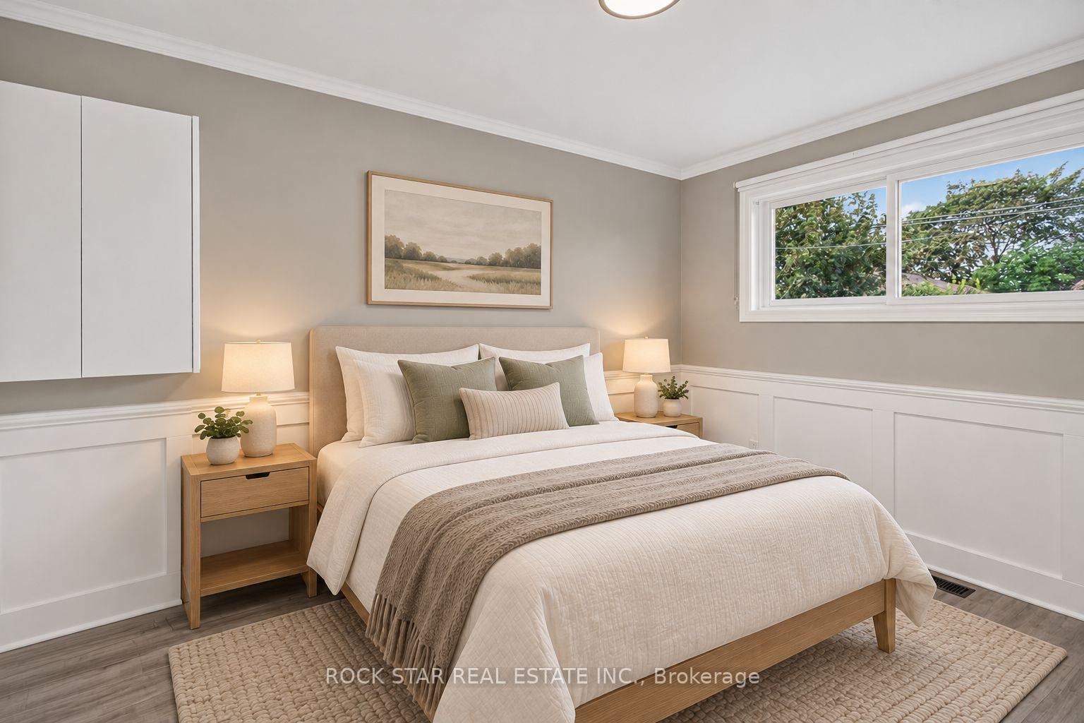 Photo 25 of 40 Clarendon Avenue, Hamilton, Balfour — HOMEH