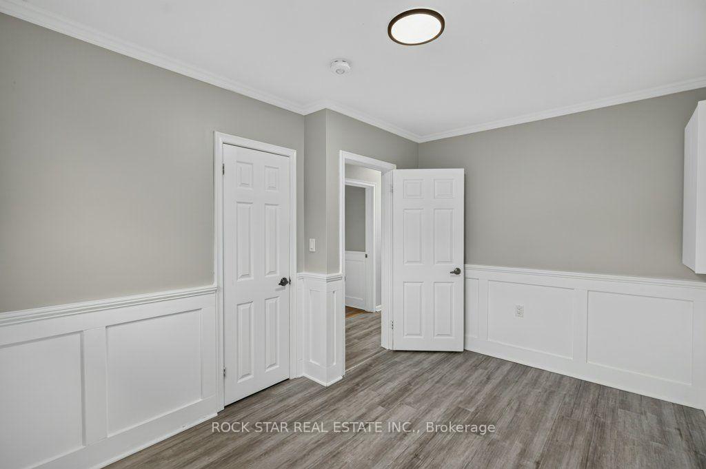 Photo 26 of 40 Clarendon Avenue, Hamilton, Balfour — HOMEH