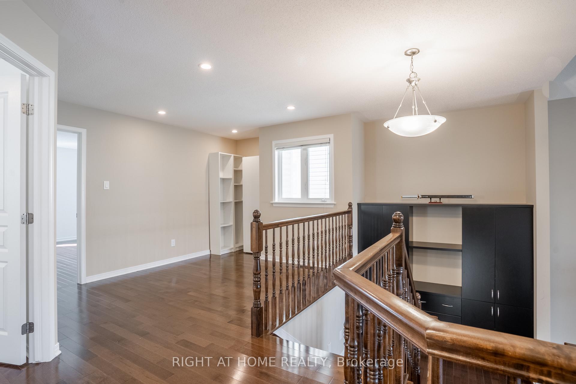 Photo 18 of 310 Kippen Place, Ottawa, Barrhaven - Heritage Park — HOMEH