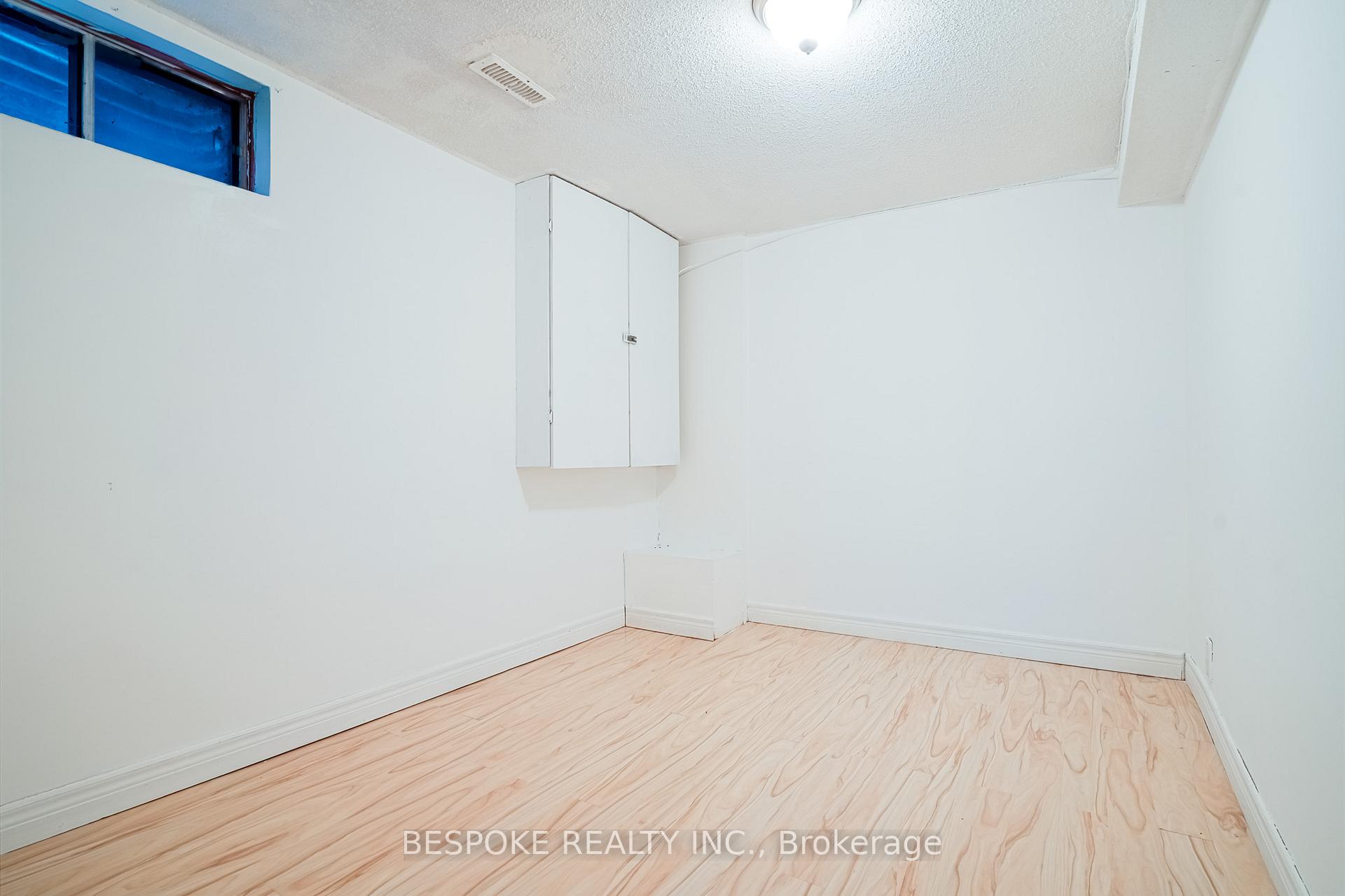 Photo 12 of Unit Basement, 93 Glenthorne Drive, Scarborough, Highland Creek — HOMEH