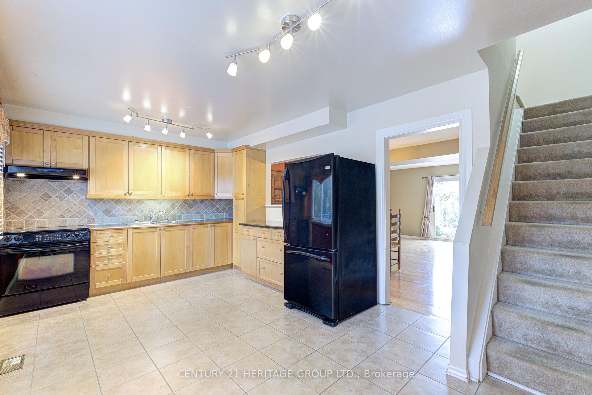 Photo 14 of Unit 73, 145 Rice Avenue, Hamilton, Fessenden — HOMEH