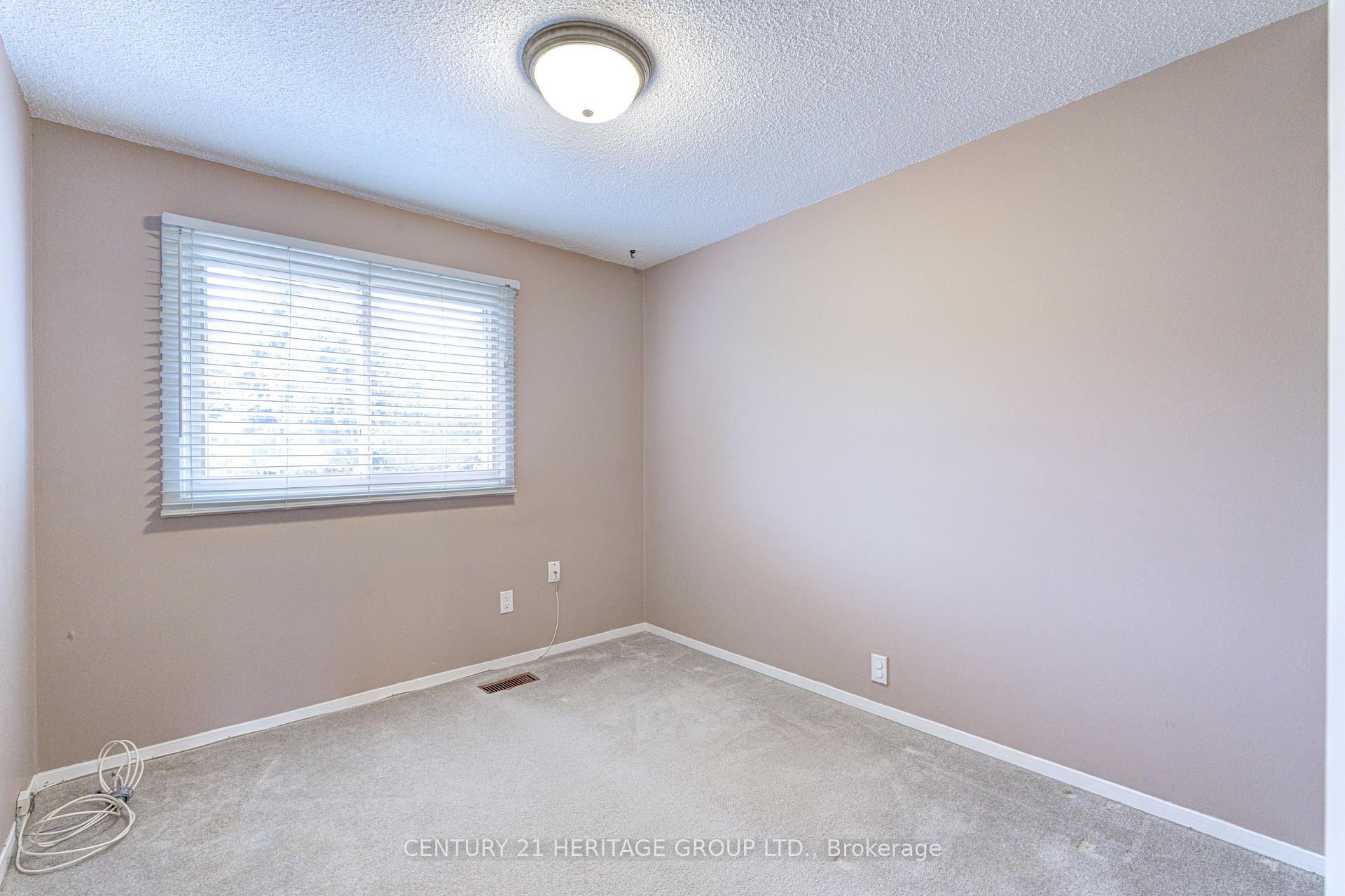 Photo 24 of Unit 73, 145 Rice Avenue, Hamilton, Fessenden — HOMEH