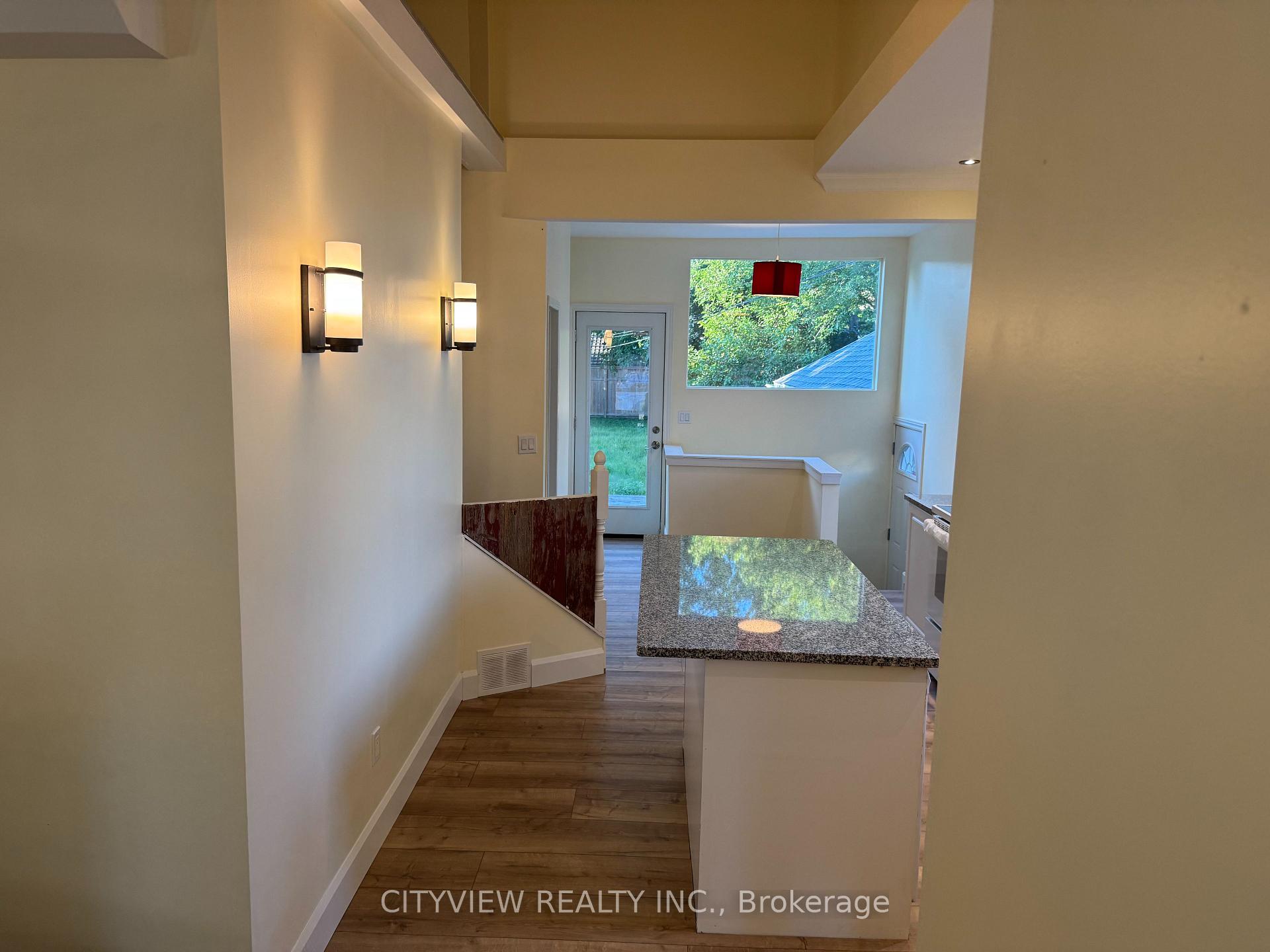 Photo 12 of 390 George Street, Sarnia — HOMEH