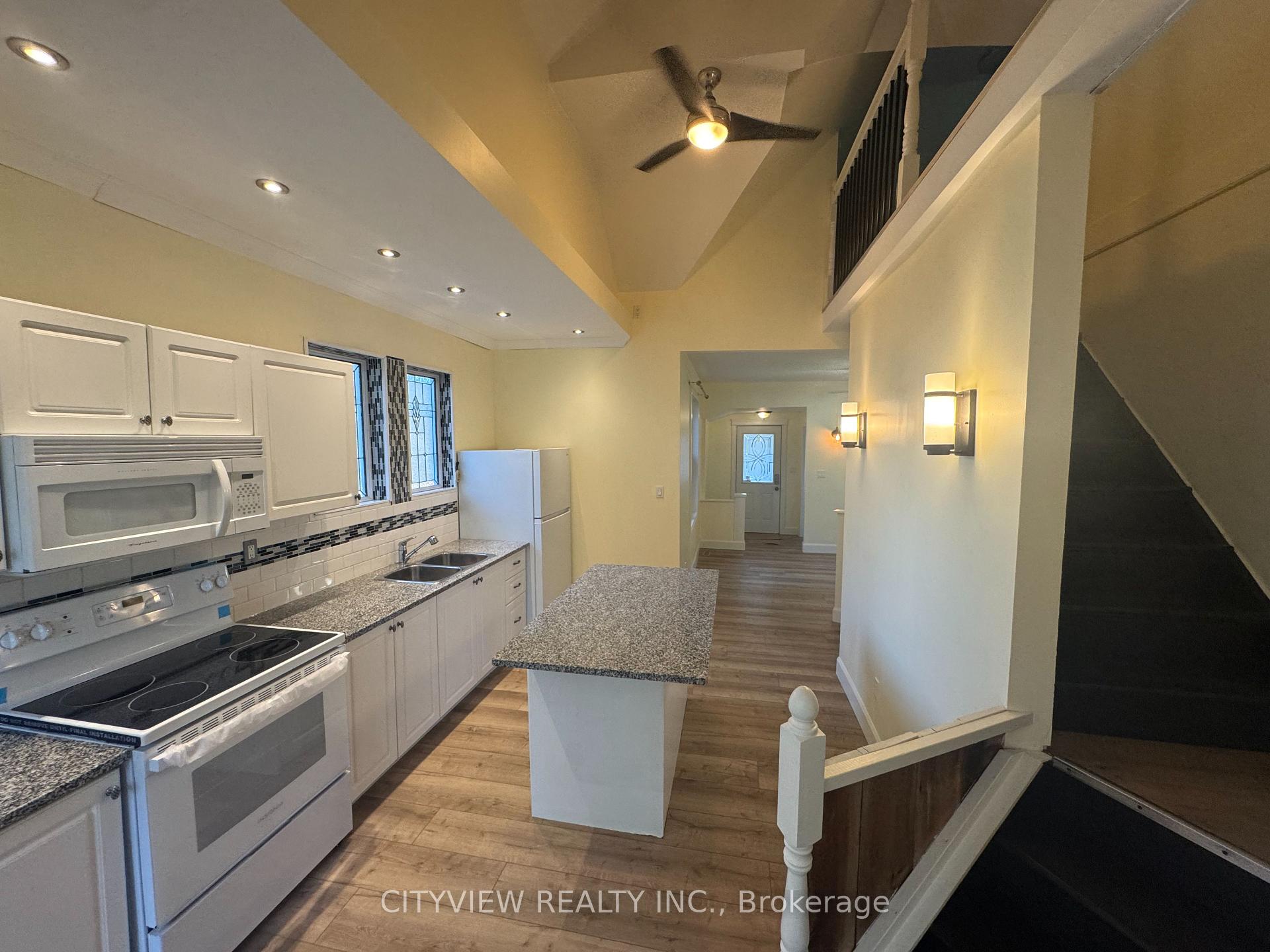 Photo 15 of 390 George Street, Sarnia — HOMEH