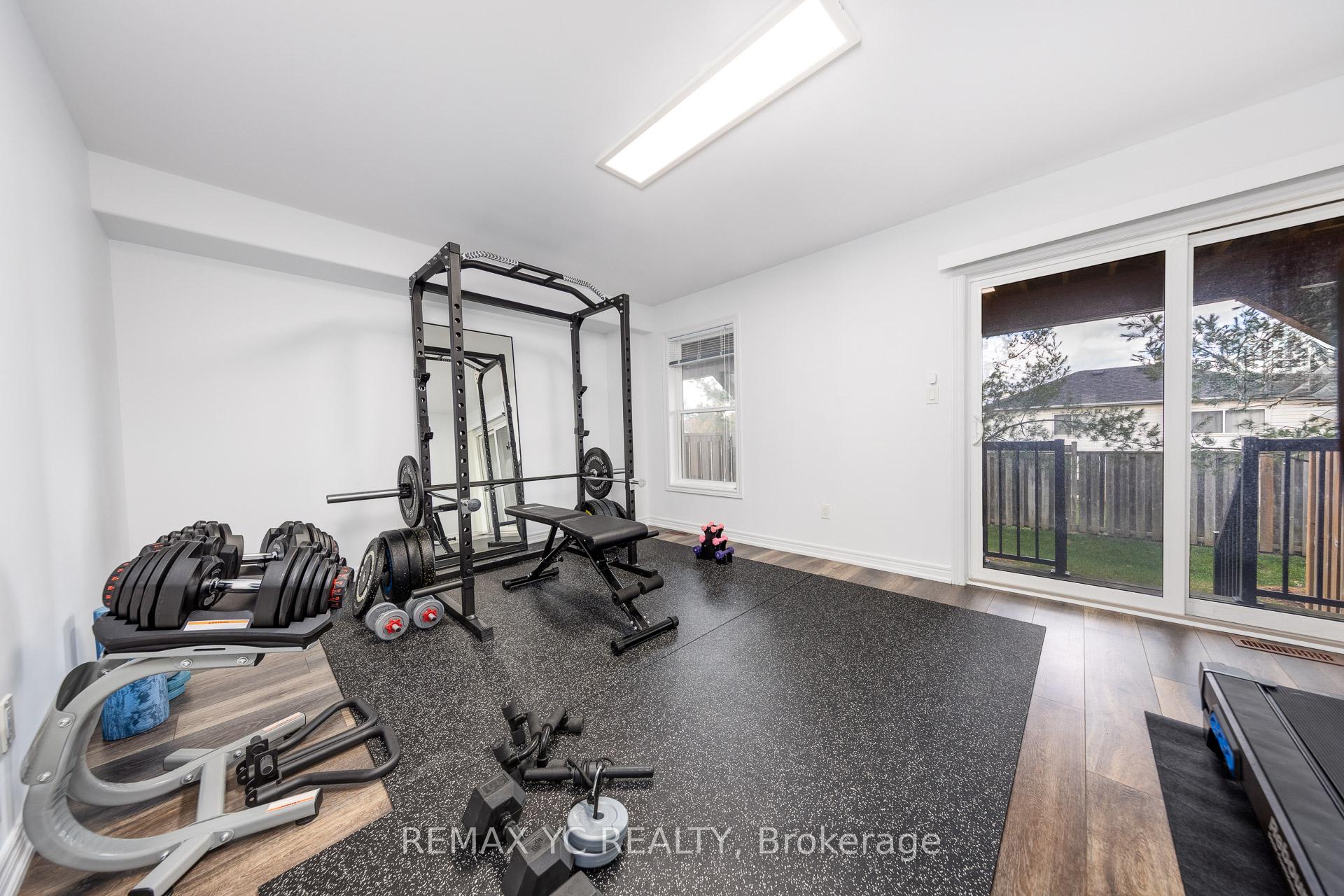 Photo 5 of Unit 2, 1 Leggott Avenue, Barrie, Painswick North — HOMEH