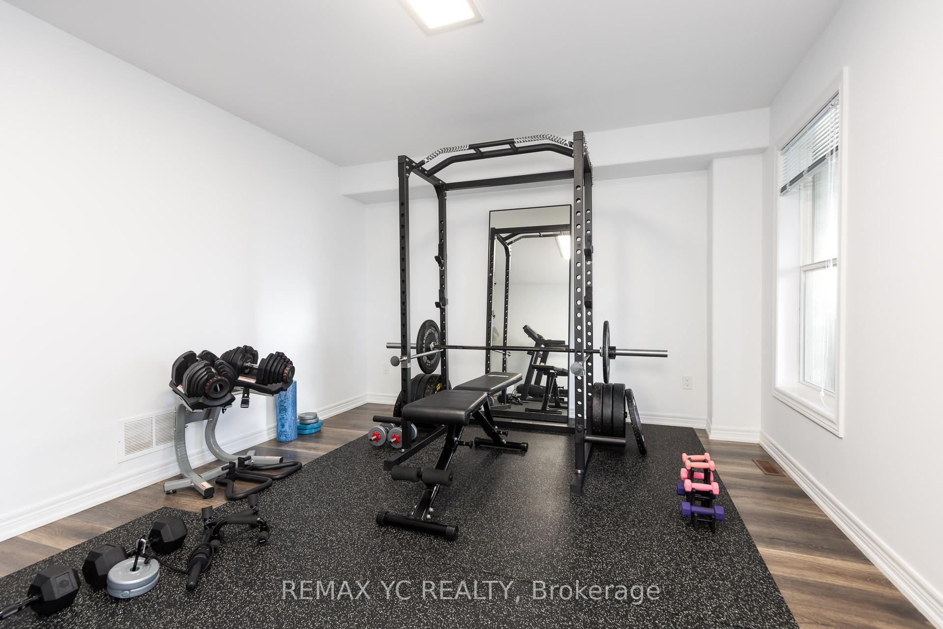 Photo 6 of Unit 2, 1 Leggott Avenue, Barrie, Painswick North — HOMEH