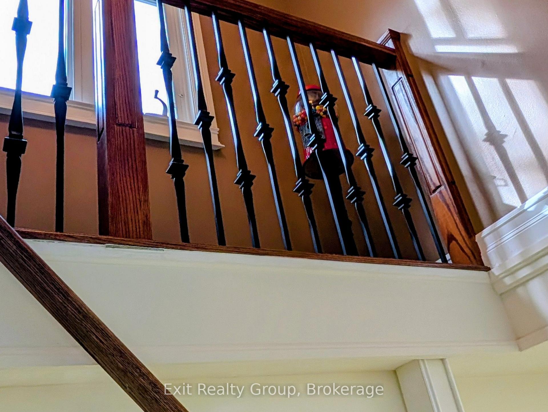 Photo 10 of 120 Prospect Hill, Quinte West, Trenton Ward — HOMEH