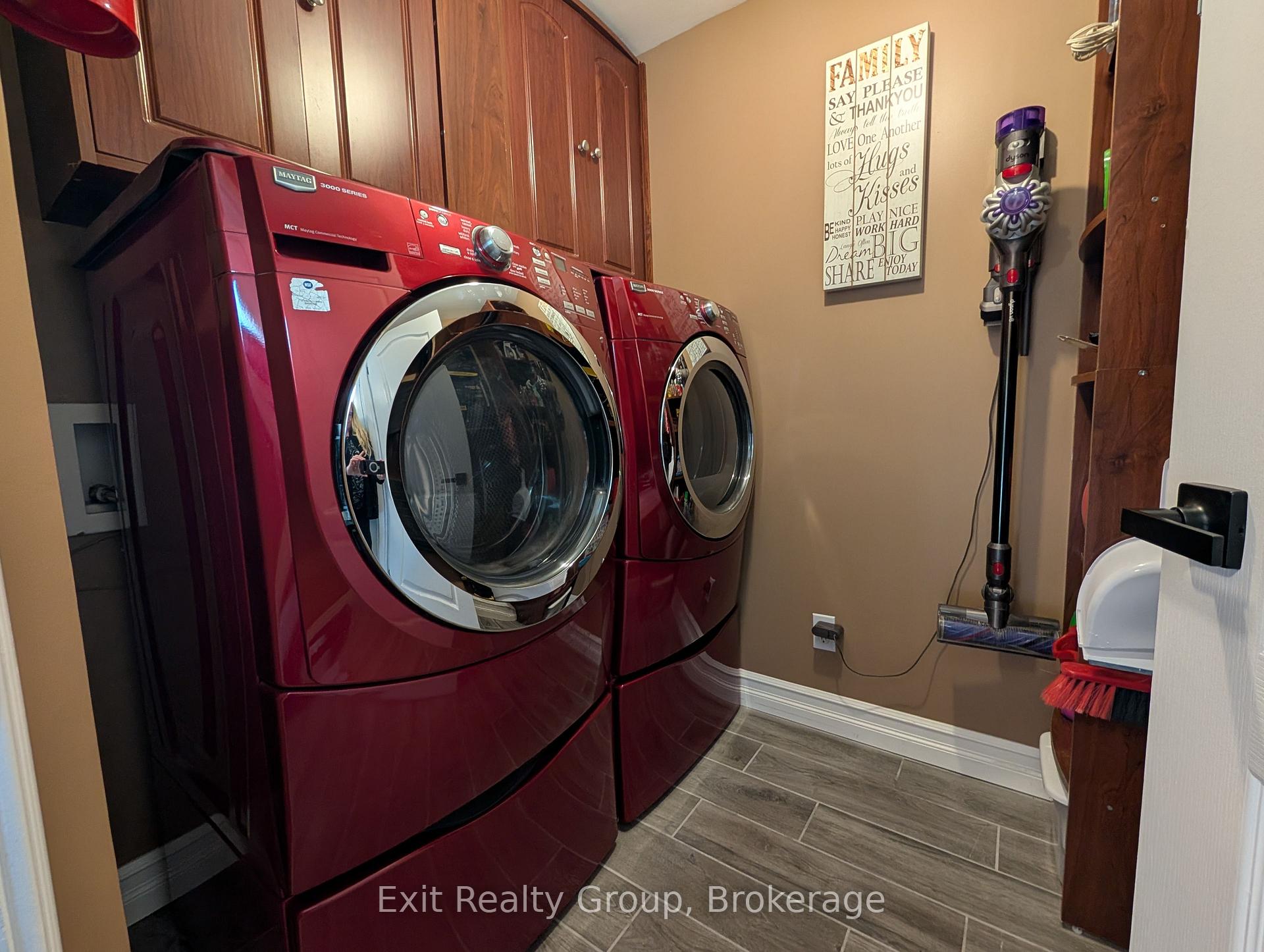 Photo 24 of 120 Prospect Hill, Quinte West, Trenton Ward — HOMEH