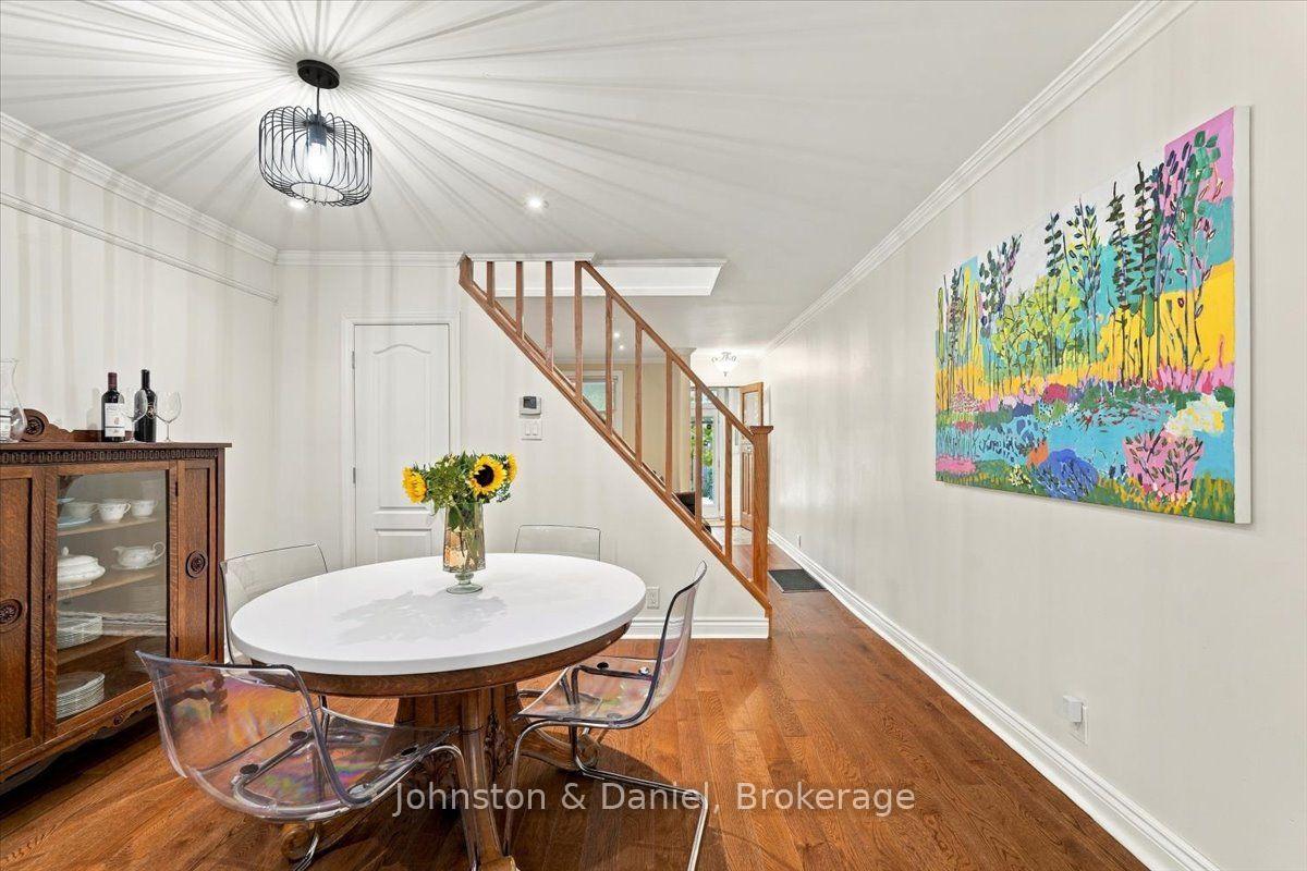 Photo 13 of 118 Merrill Avenue E, Toronto, Woodbine Corridor — HOMEH