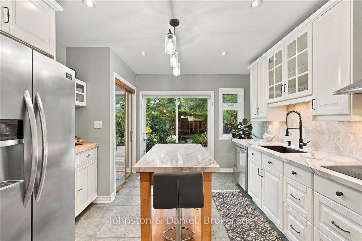 Photo 15 of 118 Merrill Avenue E, Toronto, Woodbine Corridor — HOMEH