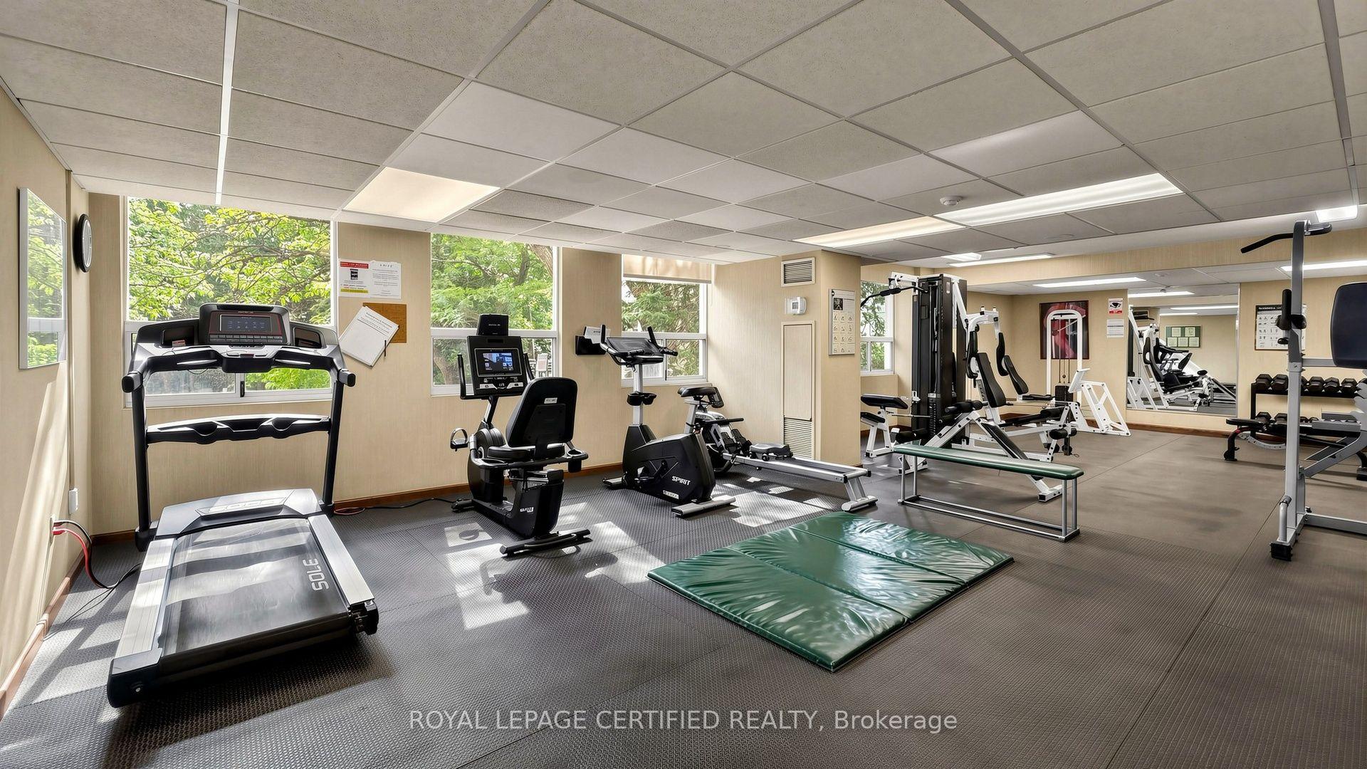 Photo 15 of Unit 802, 3650 Kaneff Crescent, Mississauga, Mississauga Valleys — HOMEH