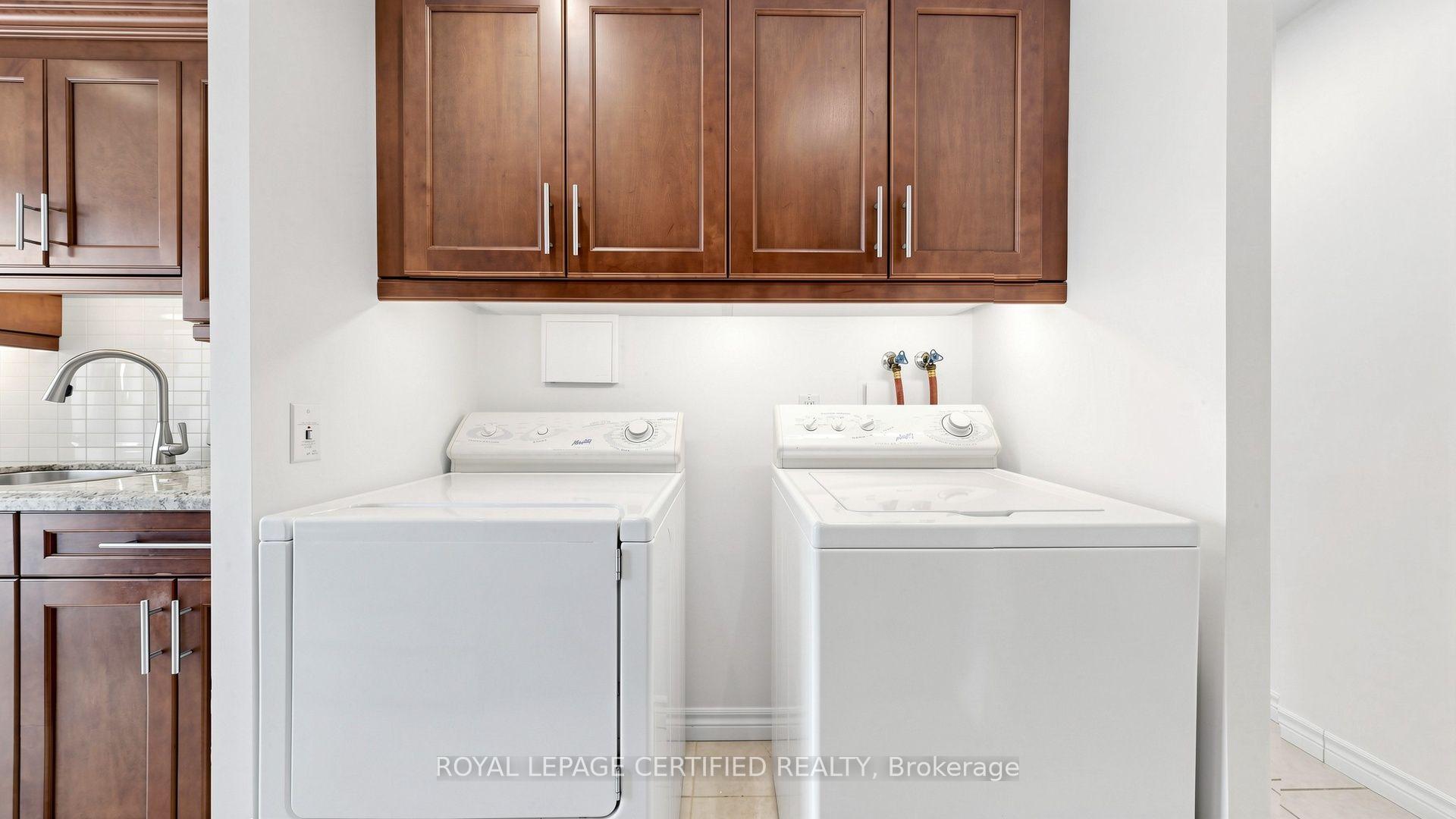 Photo 19 of Unit 802, 3650 Kaneff Crescent, Mississauga, Mississauga Valleys — HOMEH