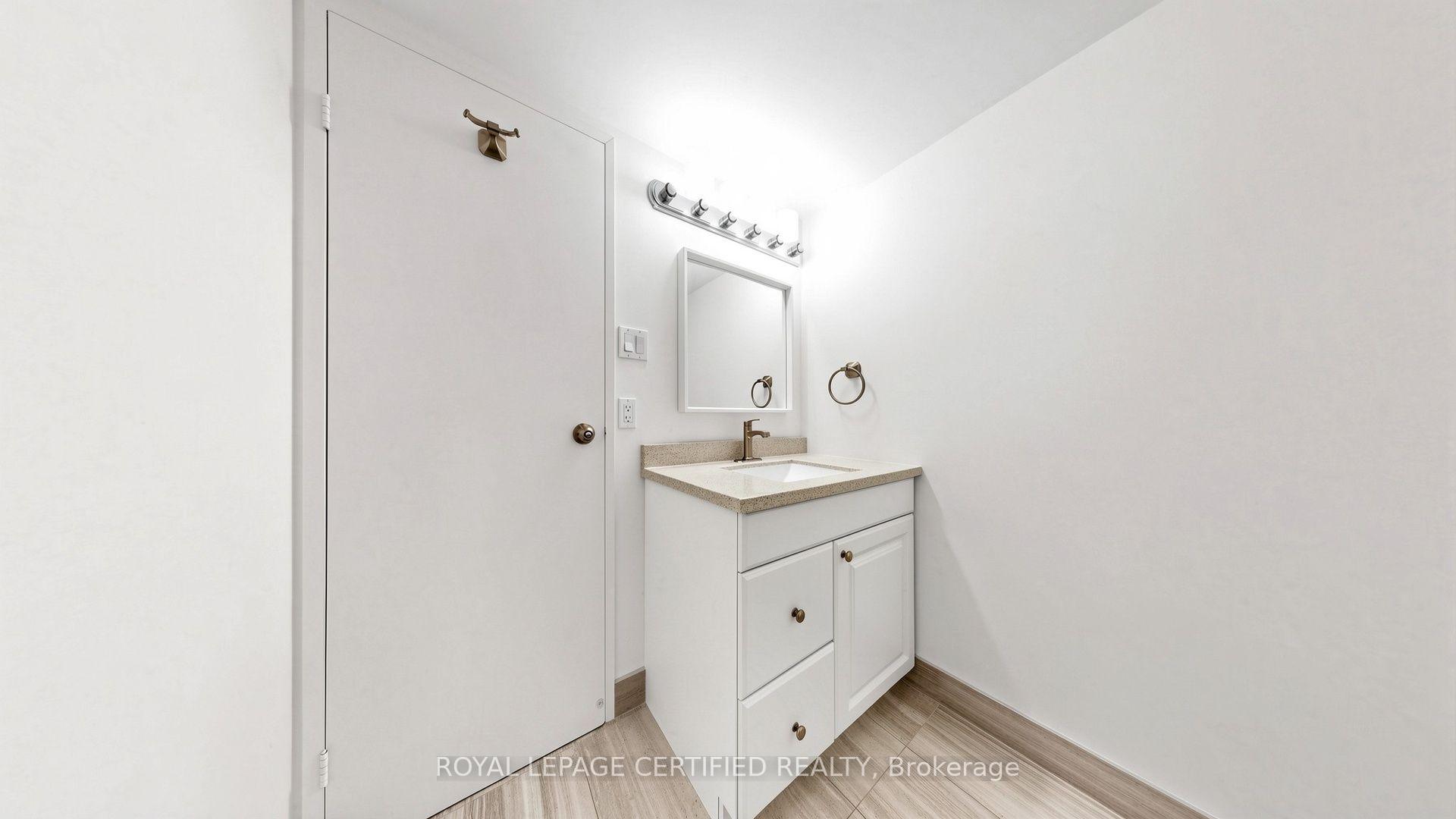 Photo 28 of Unit 802, 3650 Kaneff Crescent, Mississauga, Mississauga Valleys — HOMEH