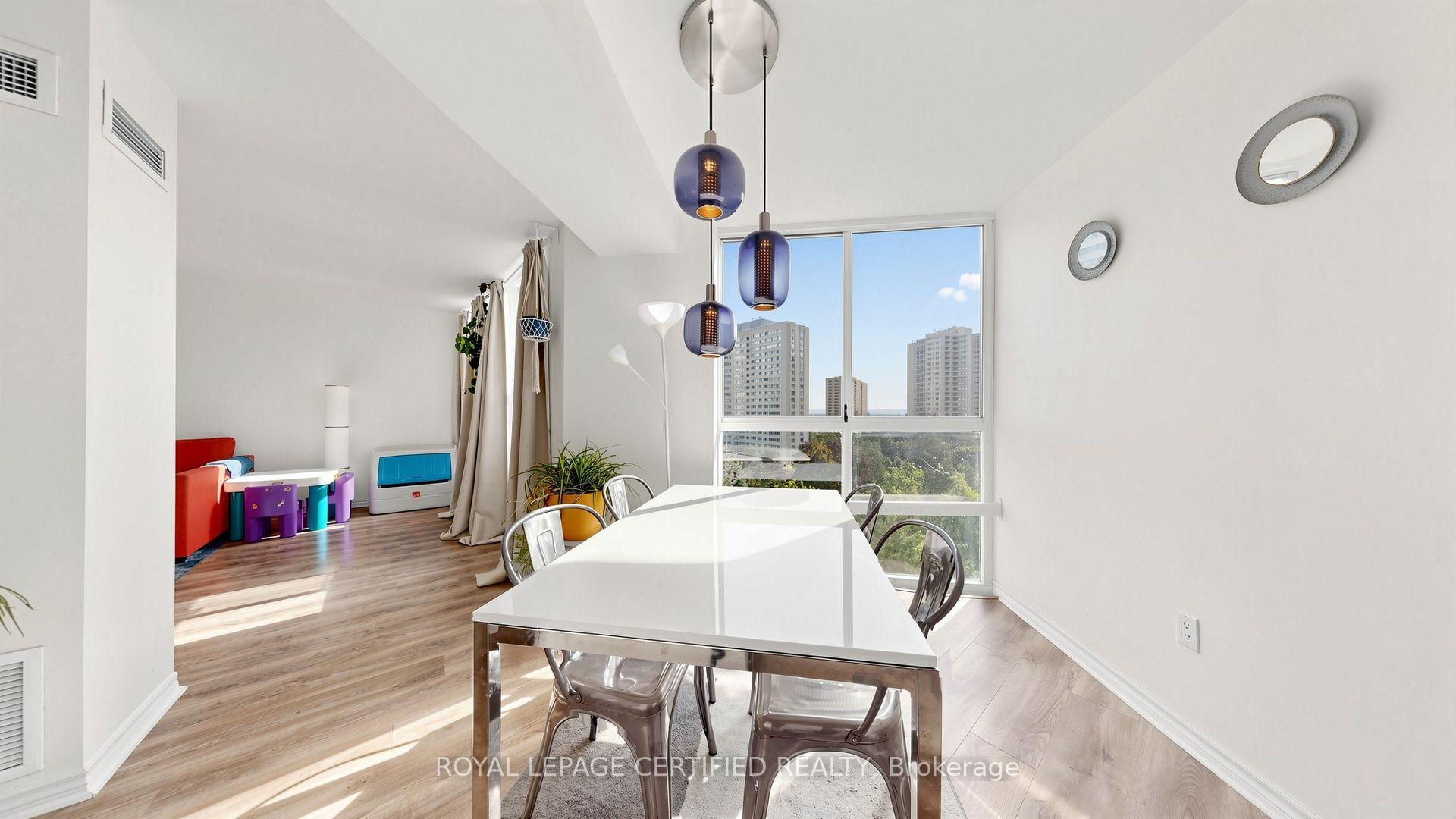 Photo 41 of Unit 802, 3650 Kaneff Crescent, Mississauga, Mississauga Valleys — HOMEH
