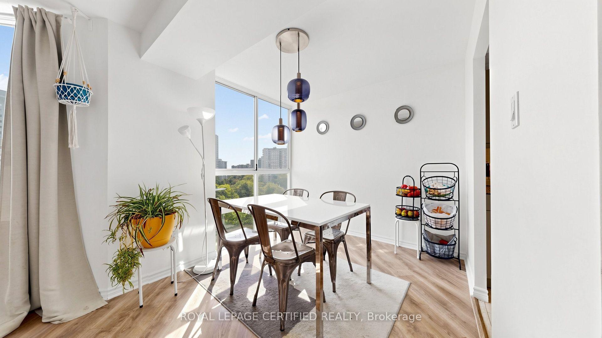 Photo 42 of Unit 802, 3650 Kaneff Crescent, Mississauga, Mississauga Valleys — HOMEH