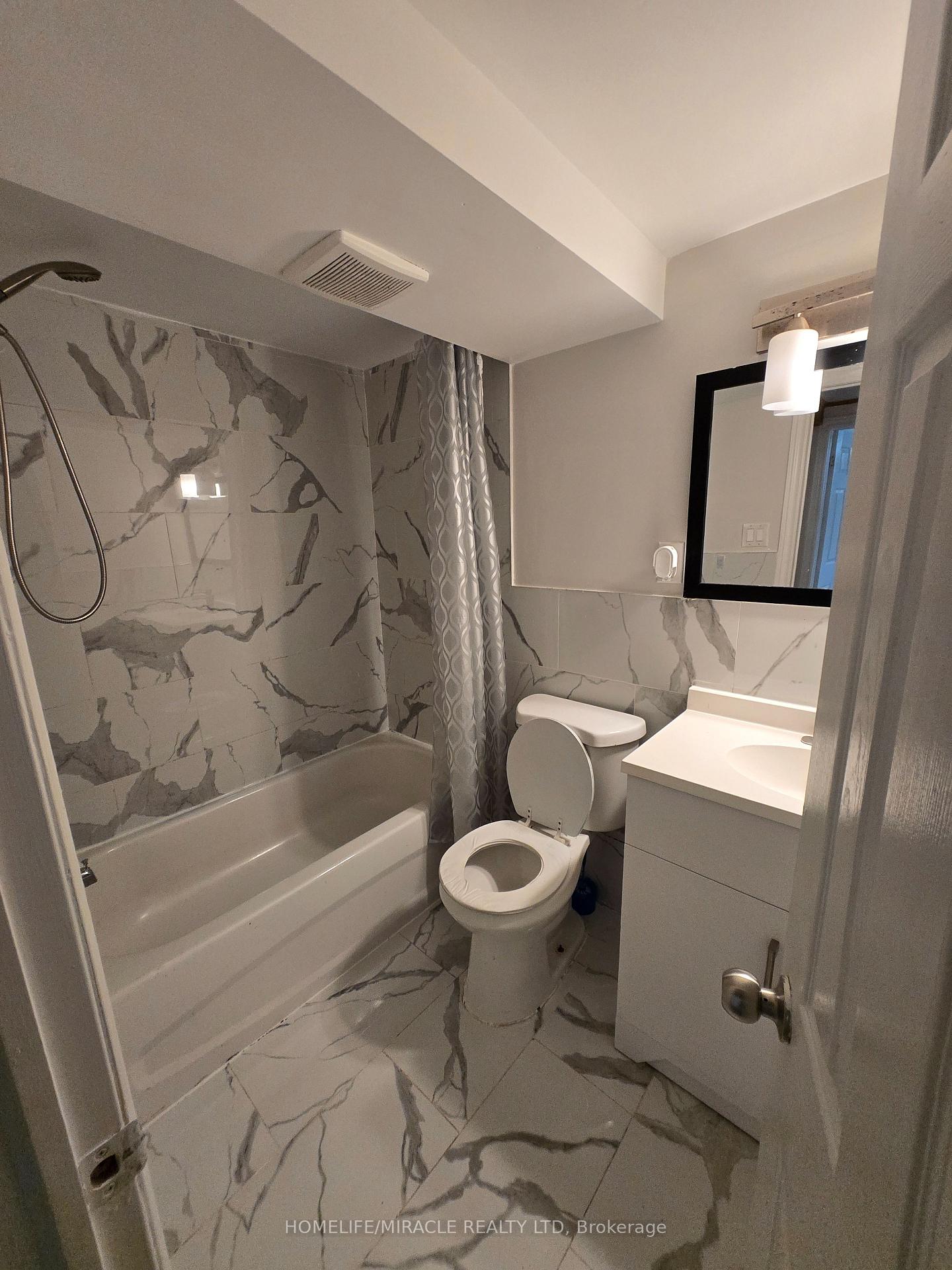 Photo 11 of 44 Staley Terrace, Scarborough, L'Amoreaux — HOMEH