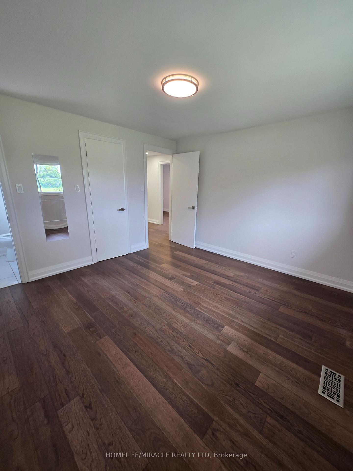 Photo 29 of 44 Staley Terrace, Scarborough, L'Amoreaux — HOMEH