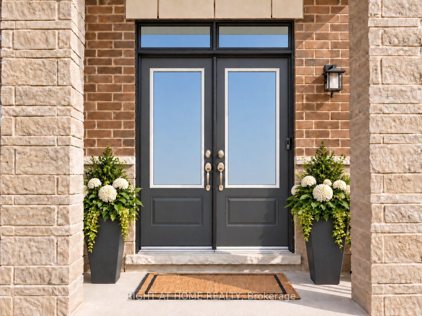 Photo 3 of 24 Singhampton Road, Vaughan, Kleinburg — HOMEH