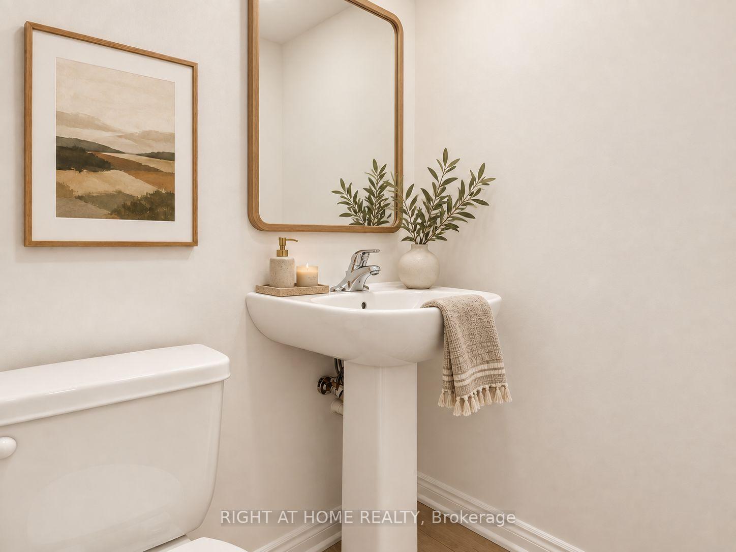 Photo 8 of 24 Singhampton Road, Vaughan, Kleinburg — HOMEH