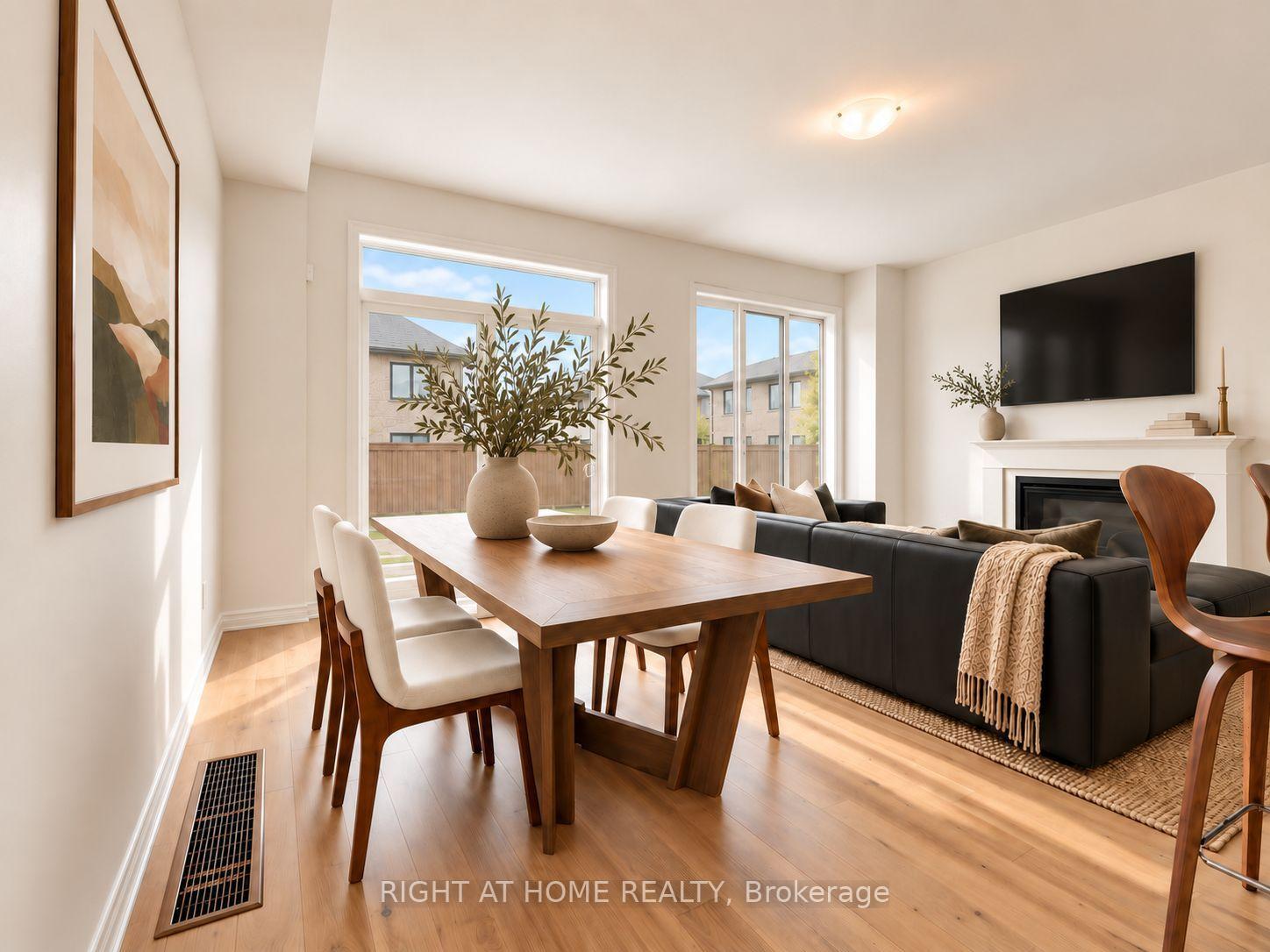 Photo 11 of 24 Singhampton Road, Vaughan, Kleinburg — HOMEH