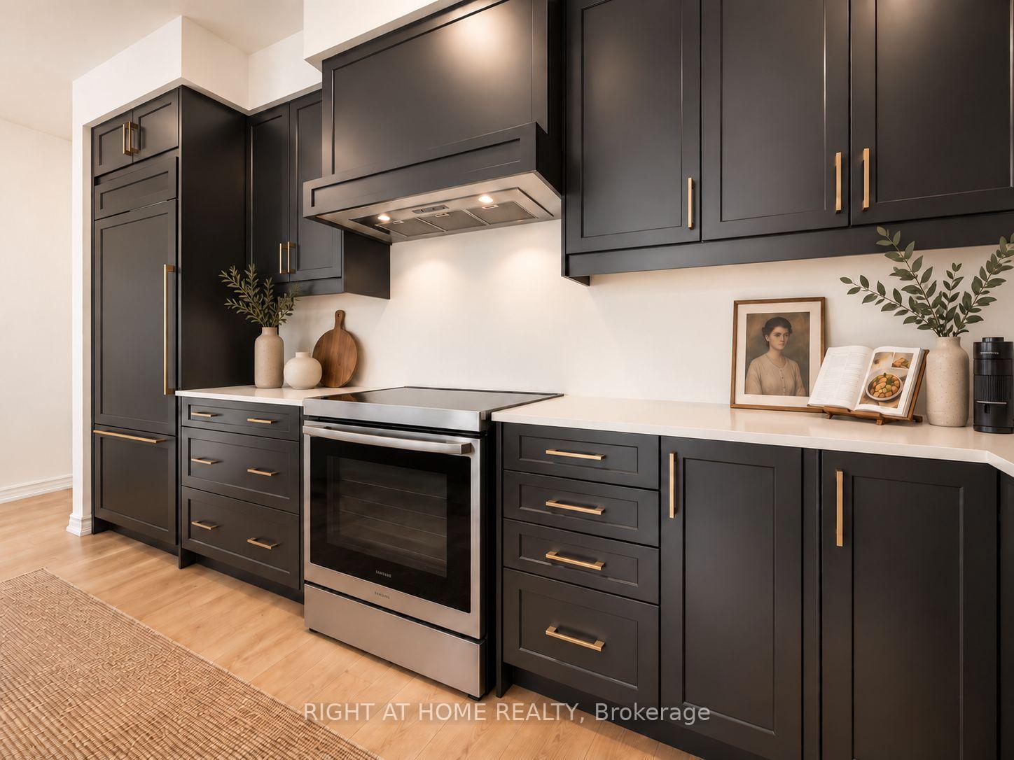 Photo 15 of 24 Singhampton Road, Vaughan, Kleinburg — HOMEH