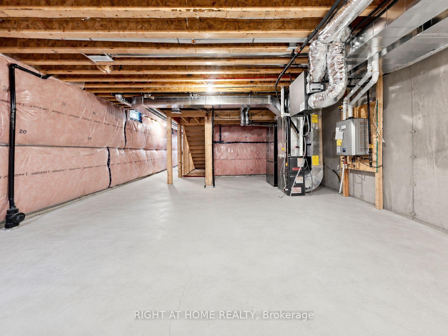 Photo 35 of 24 Singhampton Road, Vaughan, Kleinburg — HOMEH