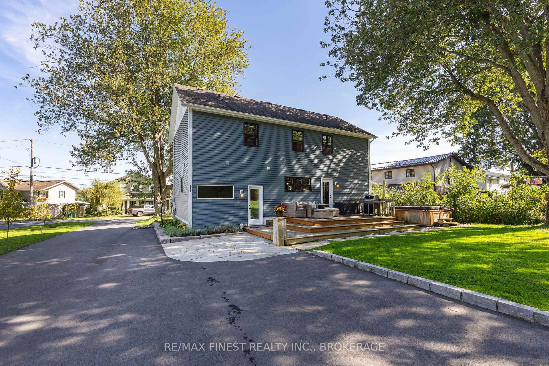 Photo 10 of 32 Rudd Avenue, Kingston, Kingston East (Incl CFB Kingston) — HOMEH