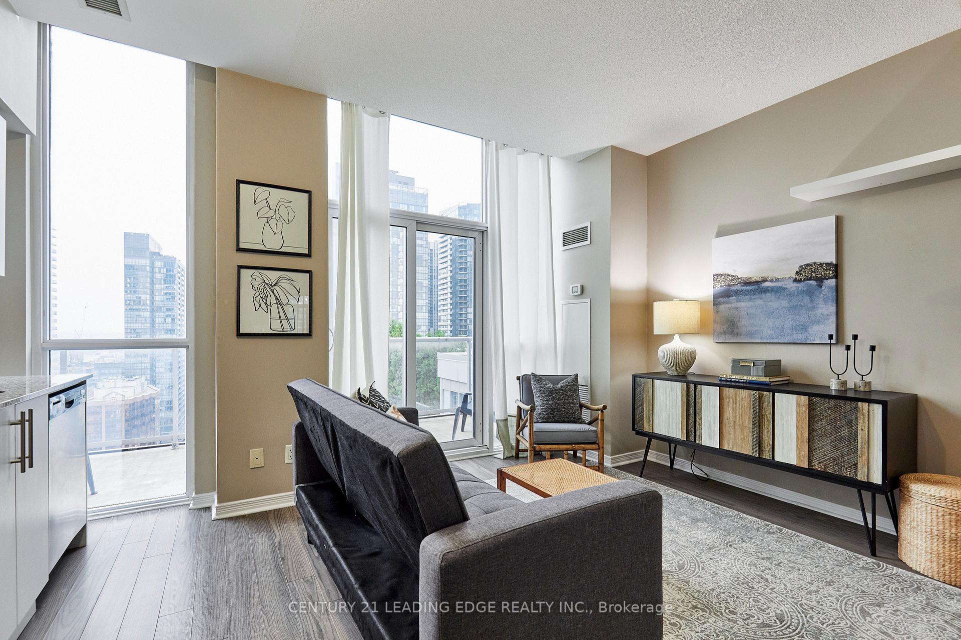 Photo 10 of Unit PH08, 352 Front Street W, Toronto, Waterfront Communities — HOMEH