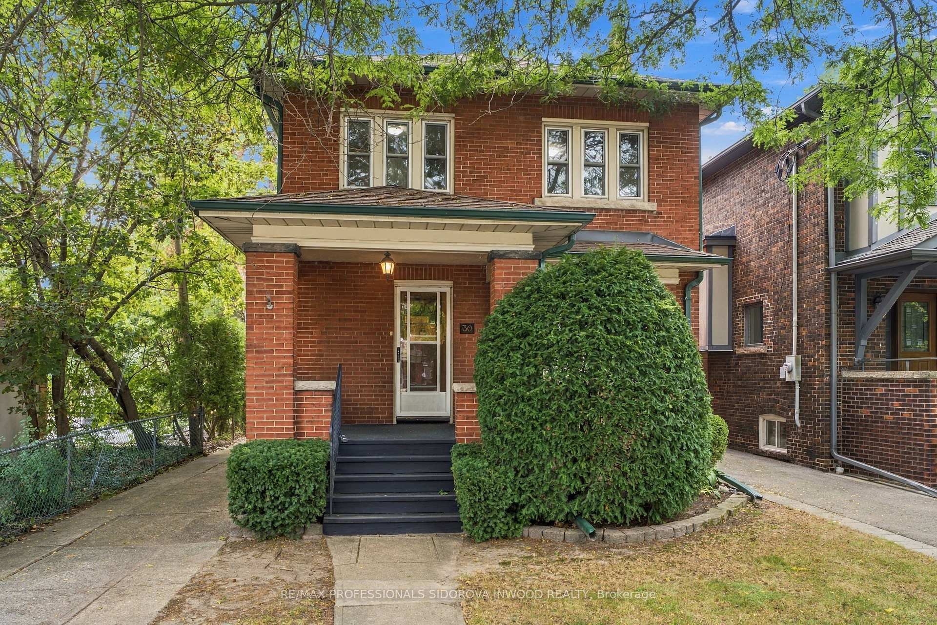 Photo 1 of 30 Brumell Avenue, Toronto, Lambton Baby Point — HOMEH