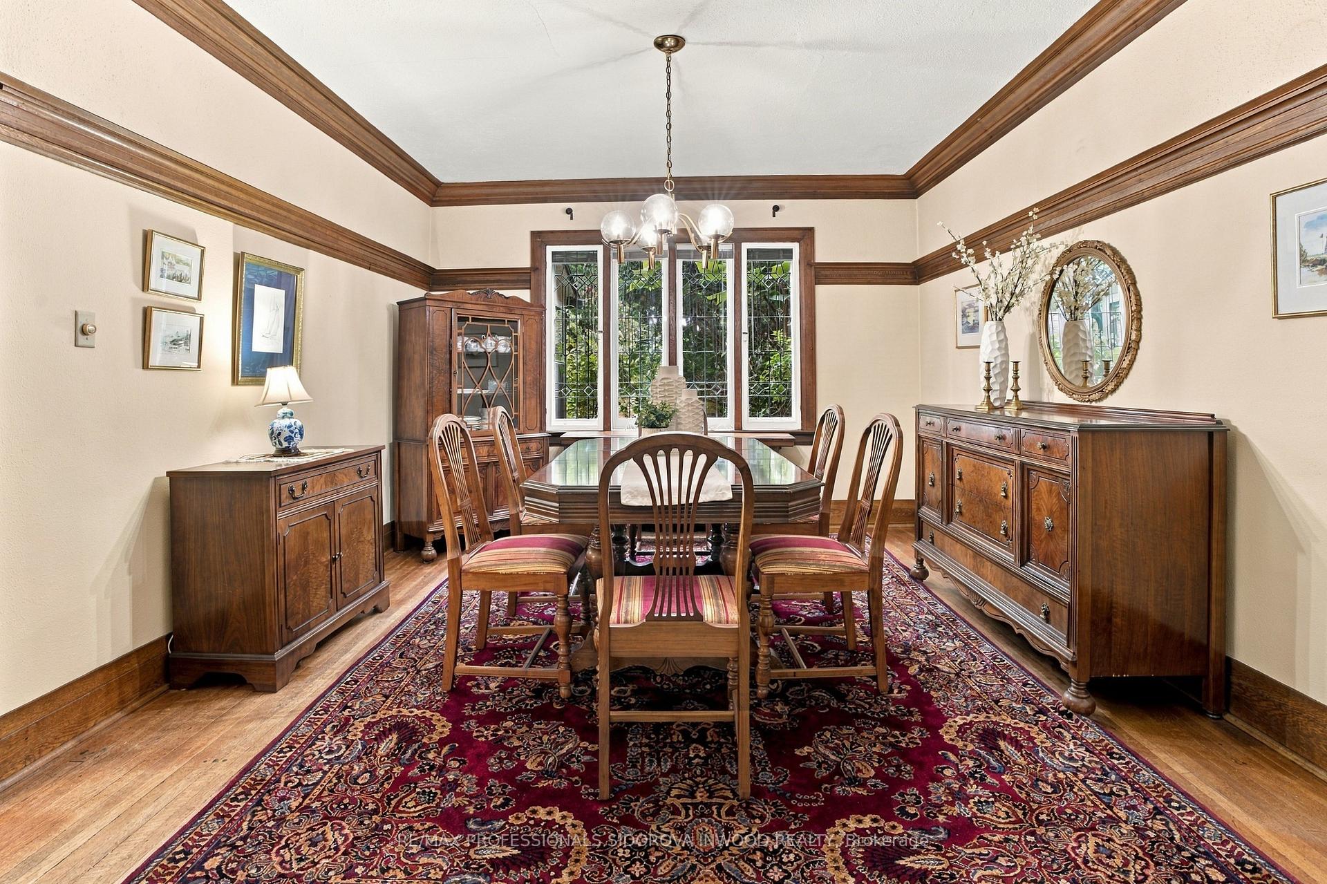 Photo 7 of 30 Brumell Avenue, Toronto, Lambton Baby Point — HOMEH