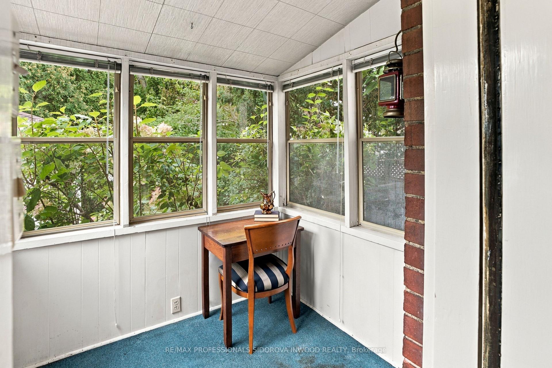 Photo 12 of 30 Brumell Avenue, Toronto, Lambton Baby Point — HOMEH