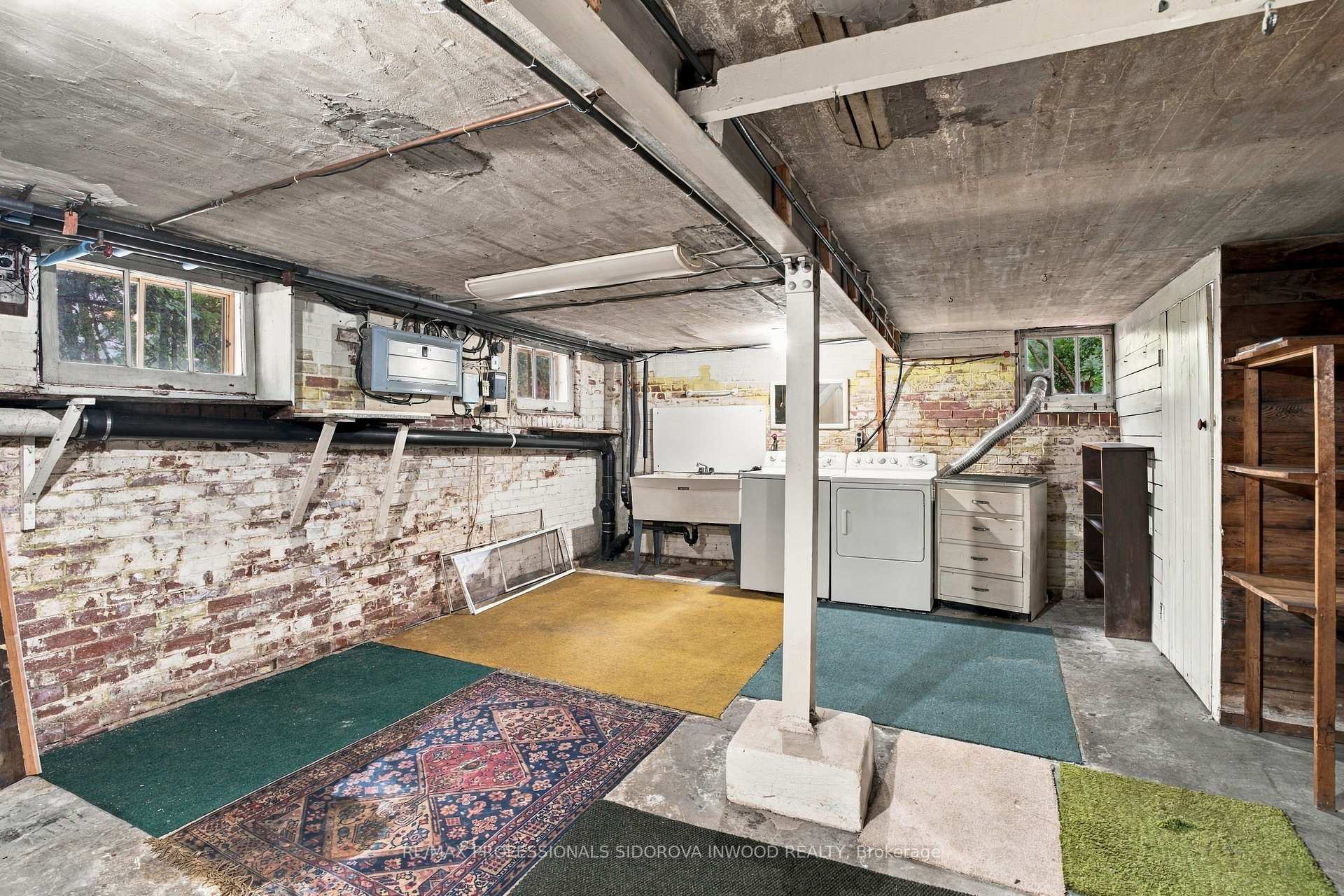 Photo 22 of 30 Brumell Avenue, Toronto, Lambton Baby Point — HOMEH