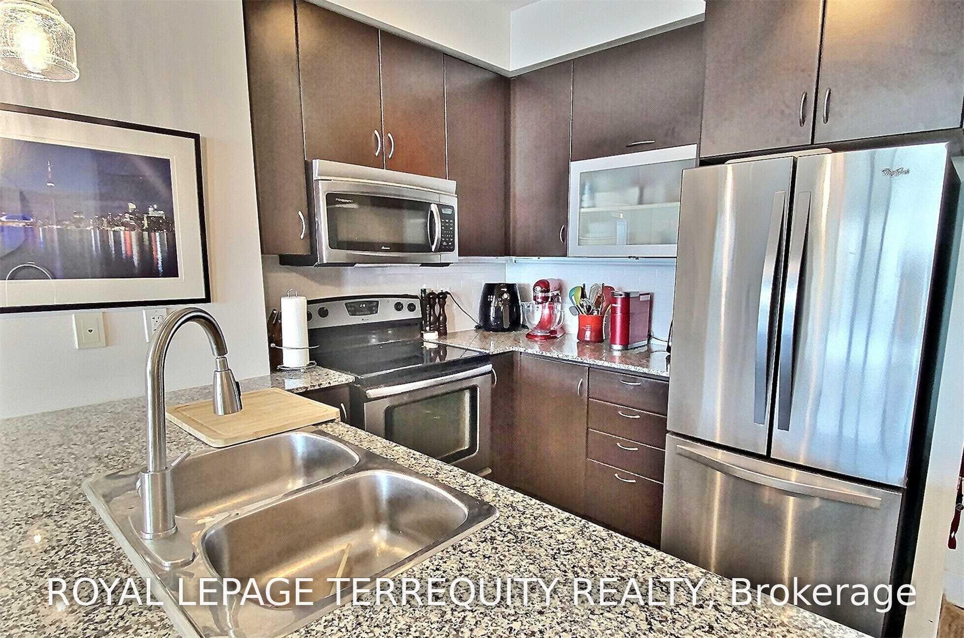 Photo 3 of Unit 423, 90 Stadium Road, Toronto, Niagara — HOMEH