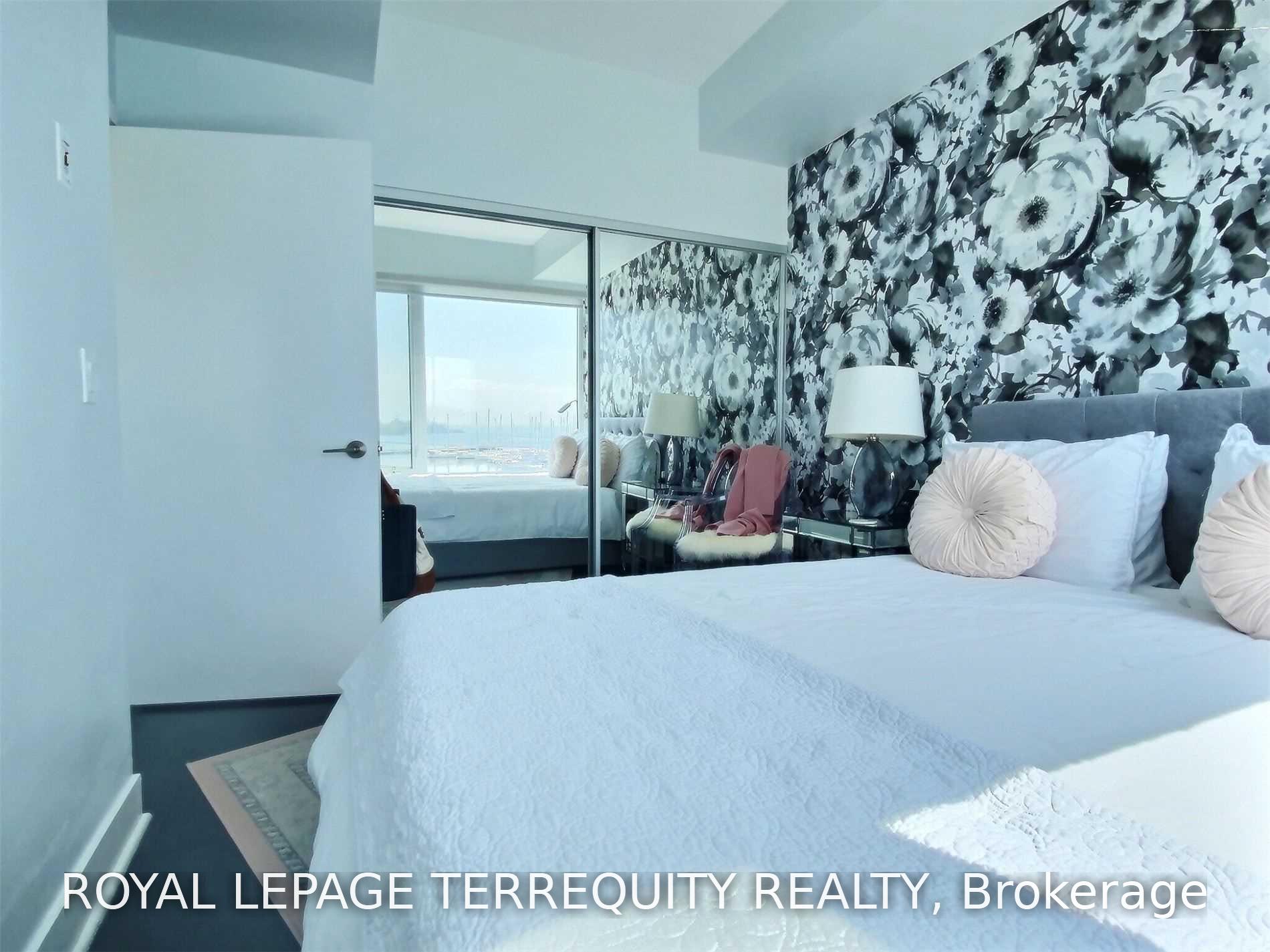 Photo 6 of Unit 423, 90 Stadium Road, Toronto, Niagara — HOMEH