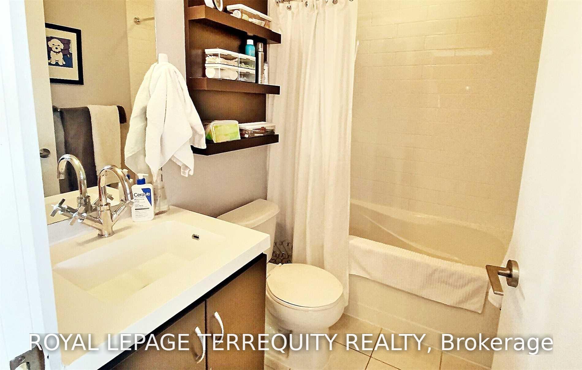 Photo 13 of Unit 423, 90 Stadium Road, Toronto, Niagara — HOMEH