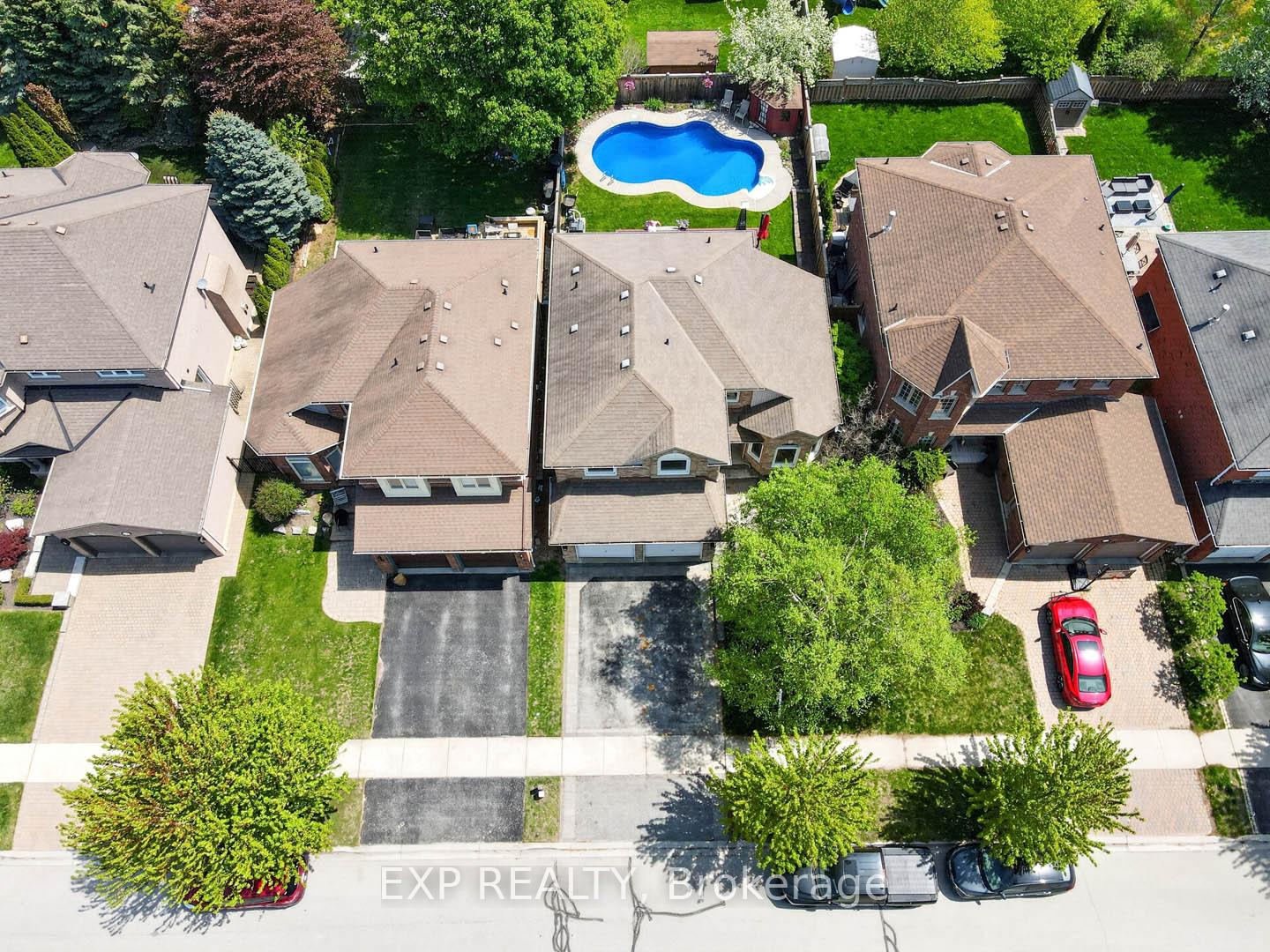 Photo 3 of 2345 Southcott Road, Pickering, Brock Ridge — HOMEH